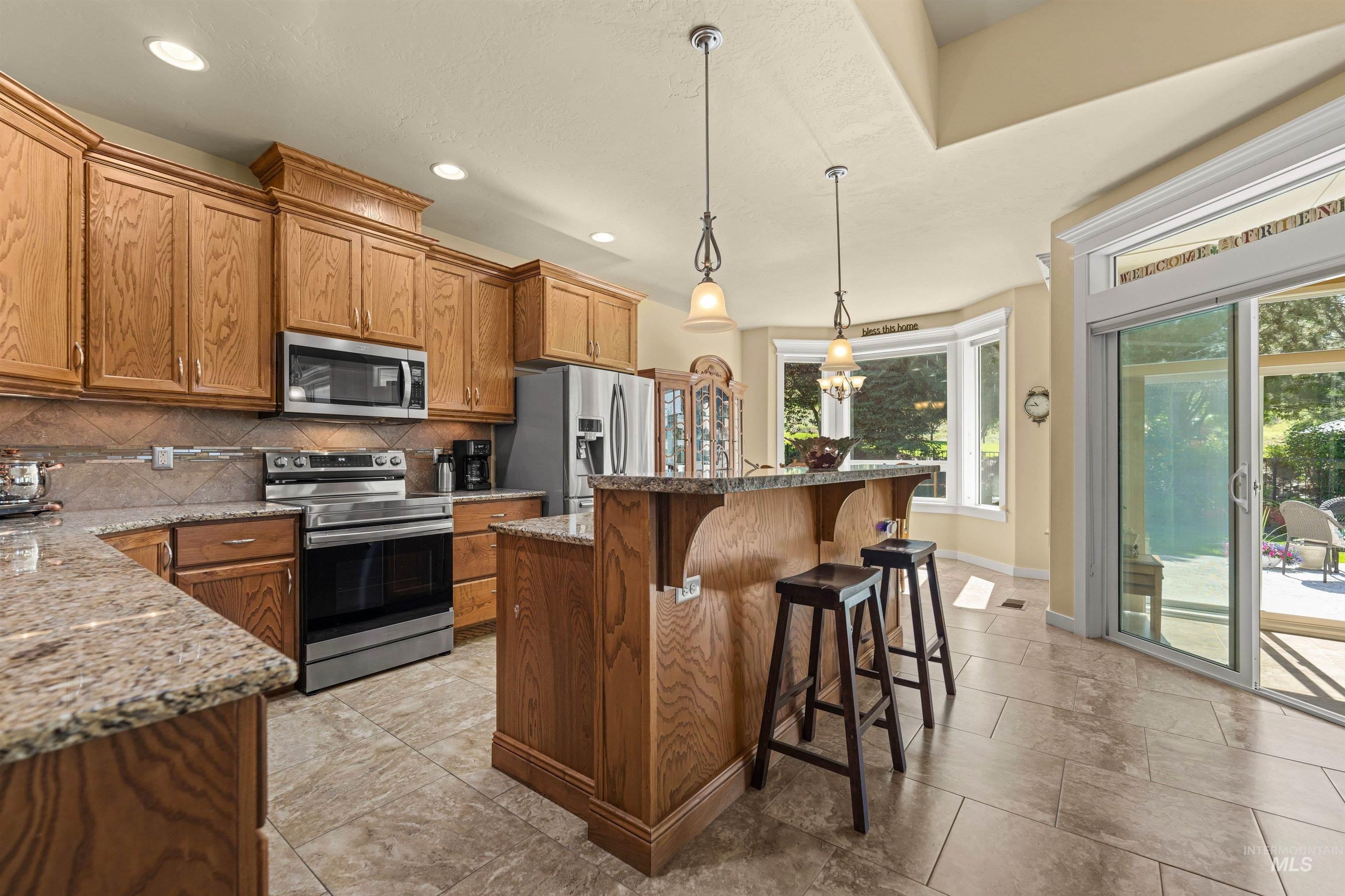 18872 N Streams Edge Pl Property Photo 4