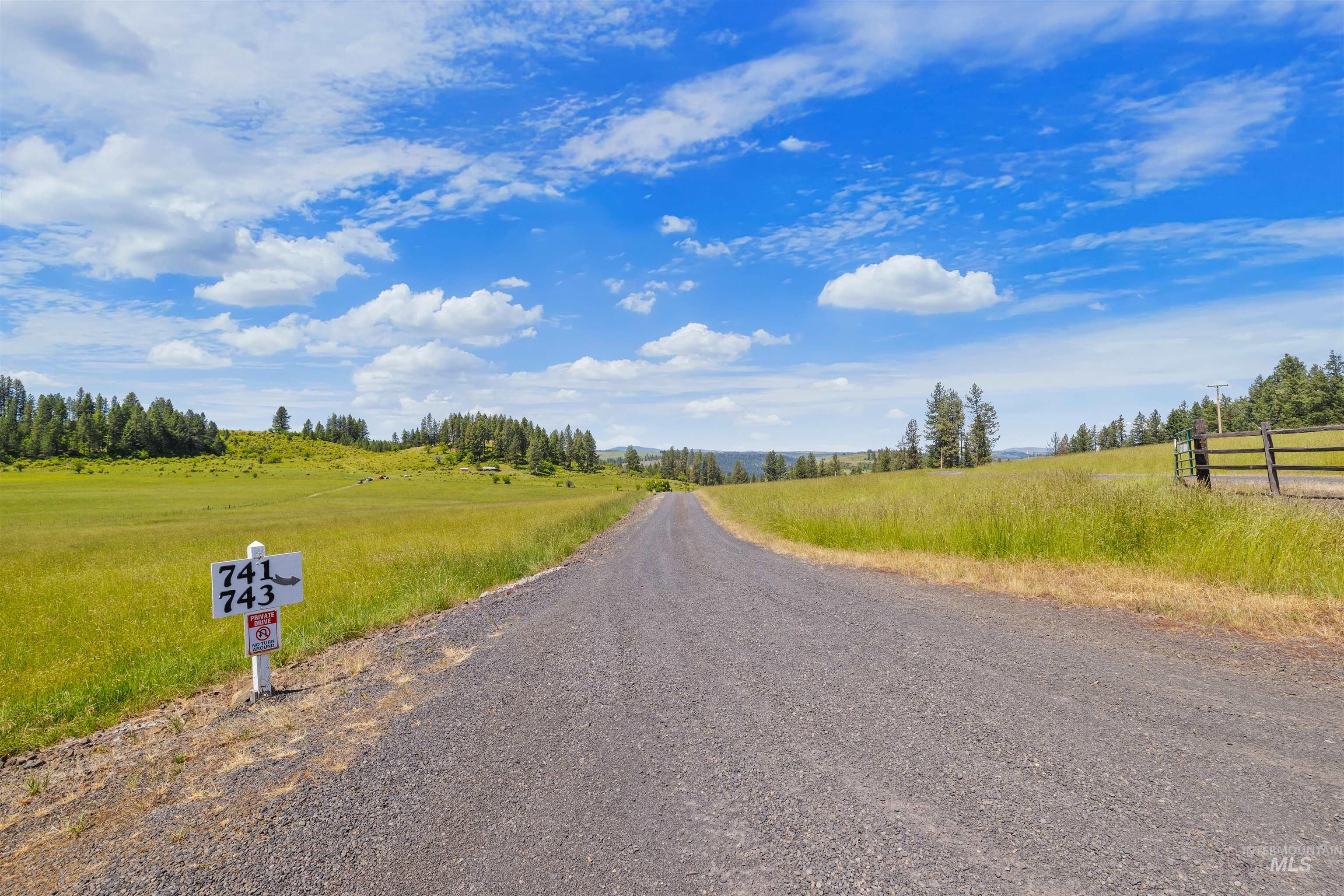 743 Wall Creek Property Photo 45
