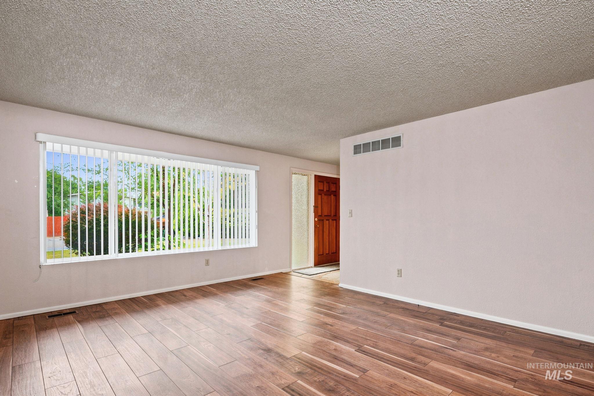 7920 W Galena Dr Property Photo 9