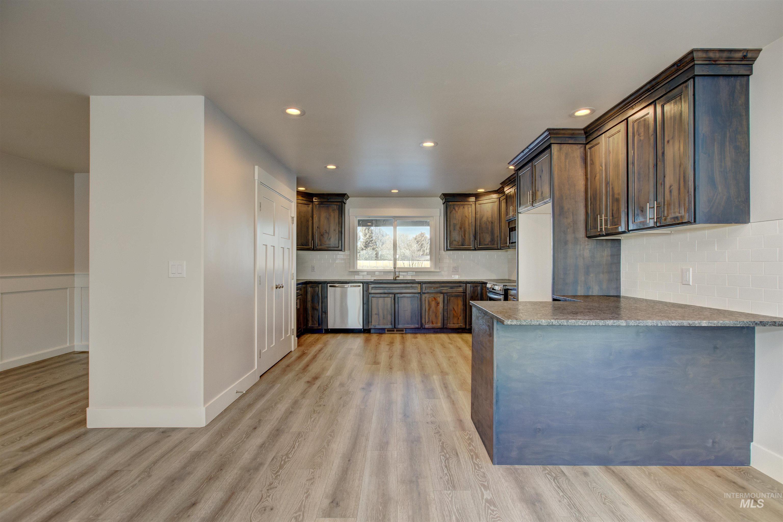 619 Cheri Court Property Photo 10
