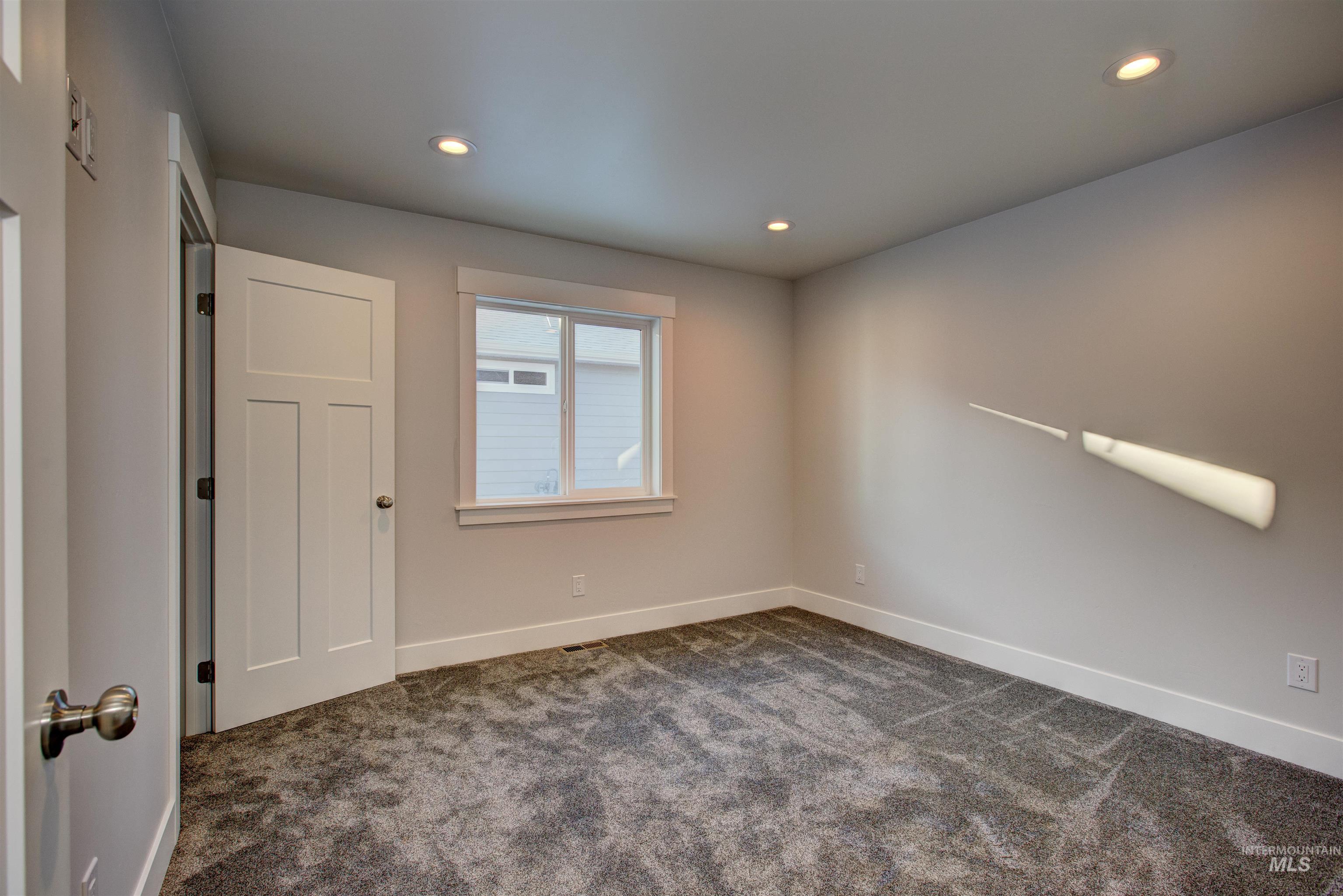 619 Cheri Court Property Photo 25