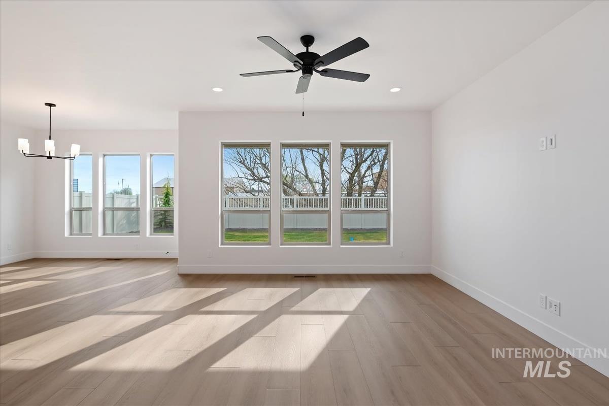 4401 Tropic Way Property Photo 3