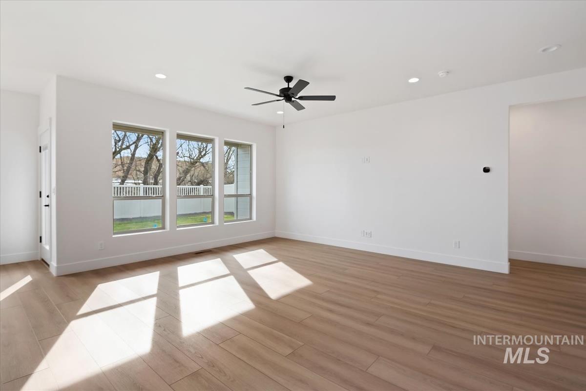 4401 Tropic Way Property Photo 4