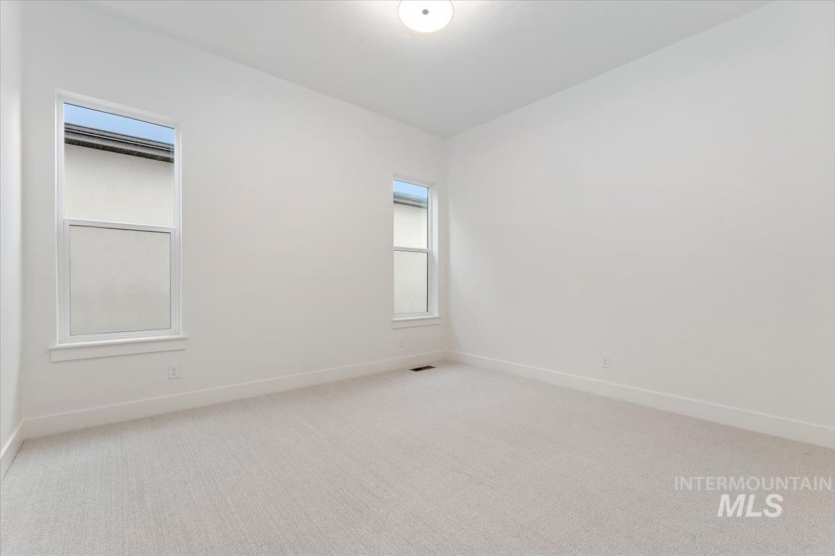 6405 W Carnock Dr. Property Photo 28