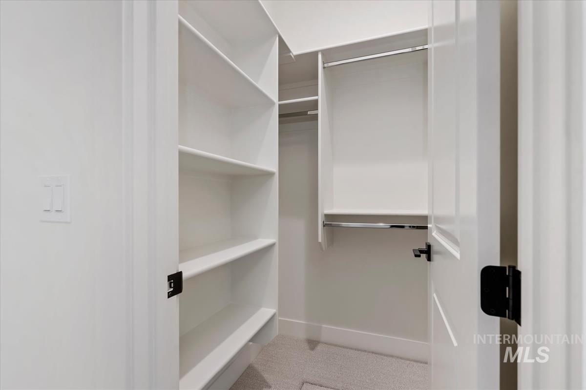 6405 W Carnock Dr. Property Photo 30
