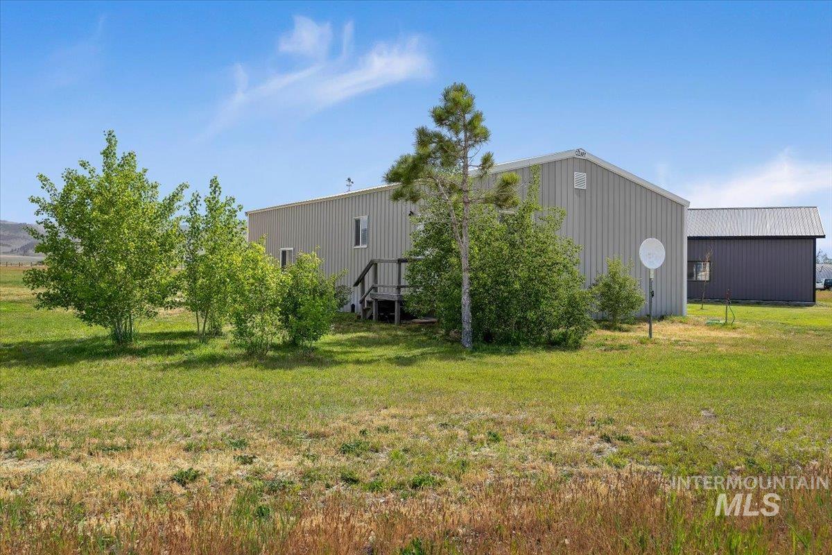 161 E 200 N Property Photo 25