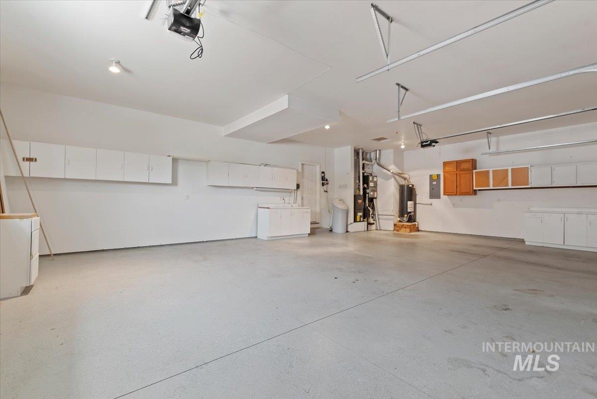 2164 Ne Onati Ave Property Photo 30