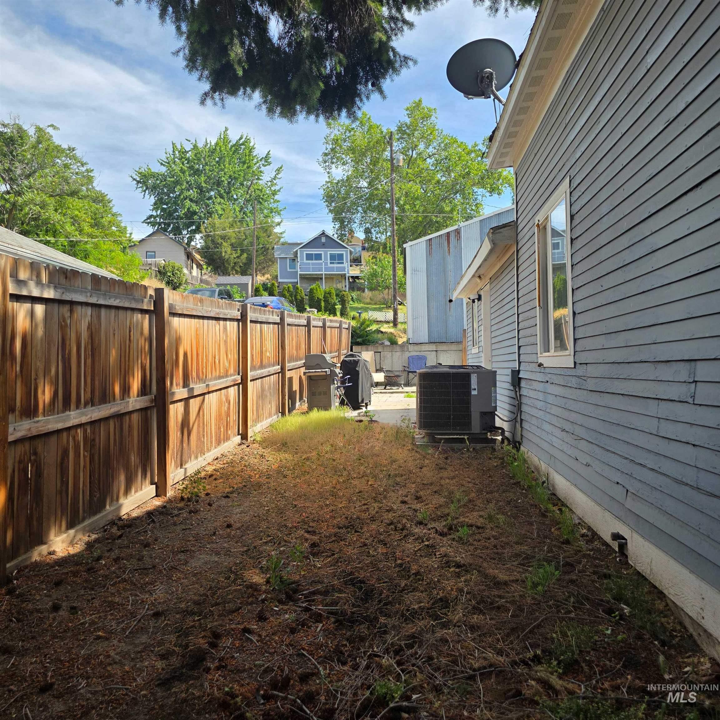 1622 7th Ave Property Photo 24