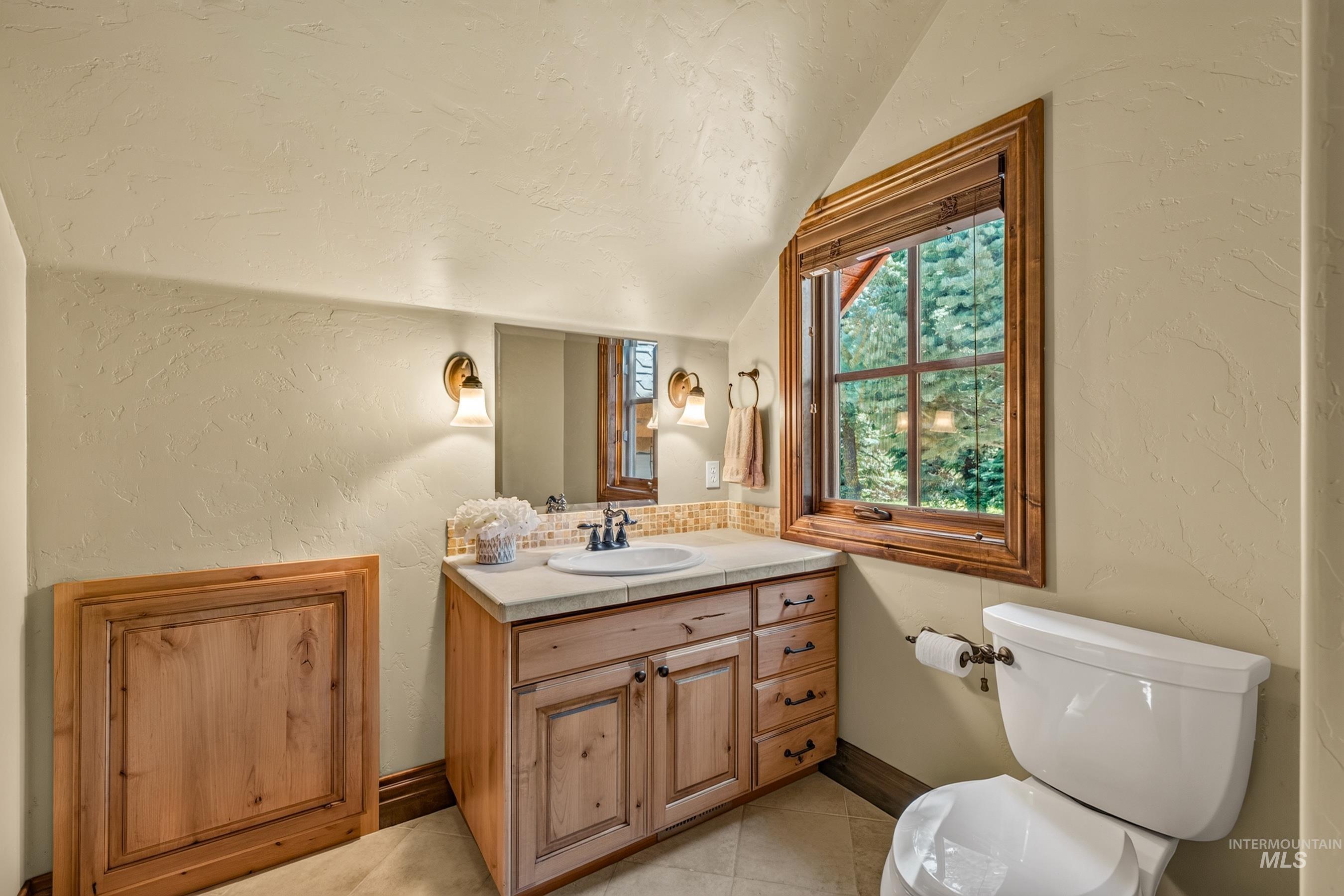 1426 Club Hill Rd Property Photo 41