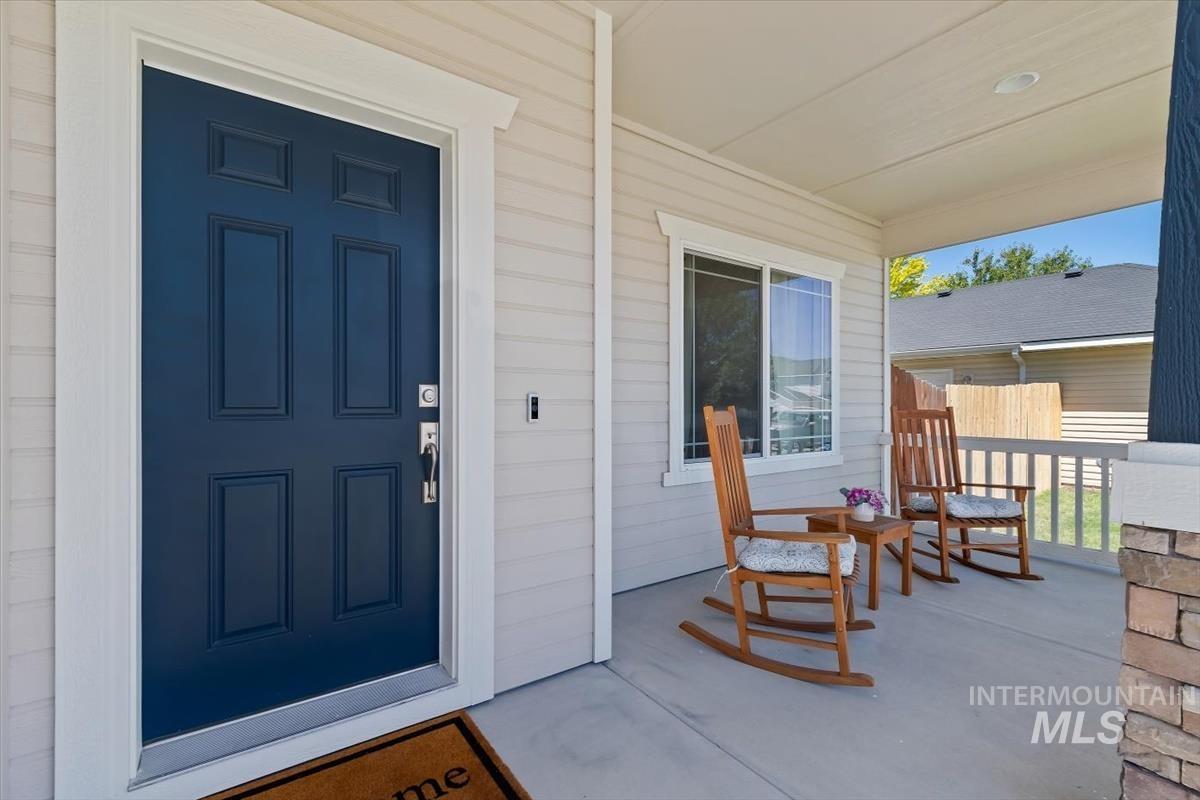 2639 N Hose Gulch Ave Property Photo 2