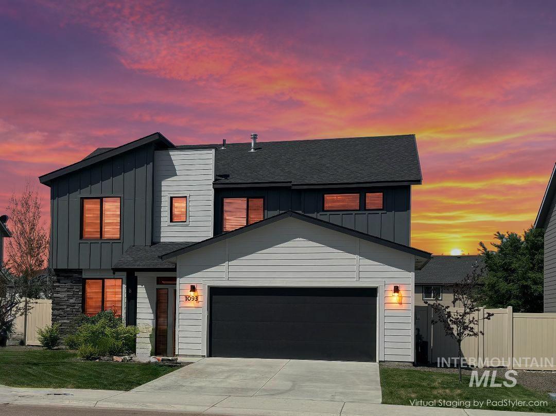1093 N Bowknot Lake Pl