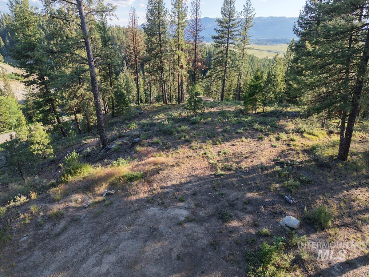 18 Tito Trail Property Photo 3