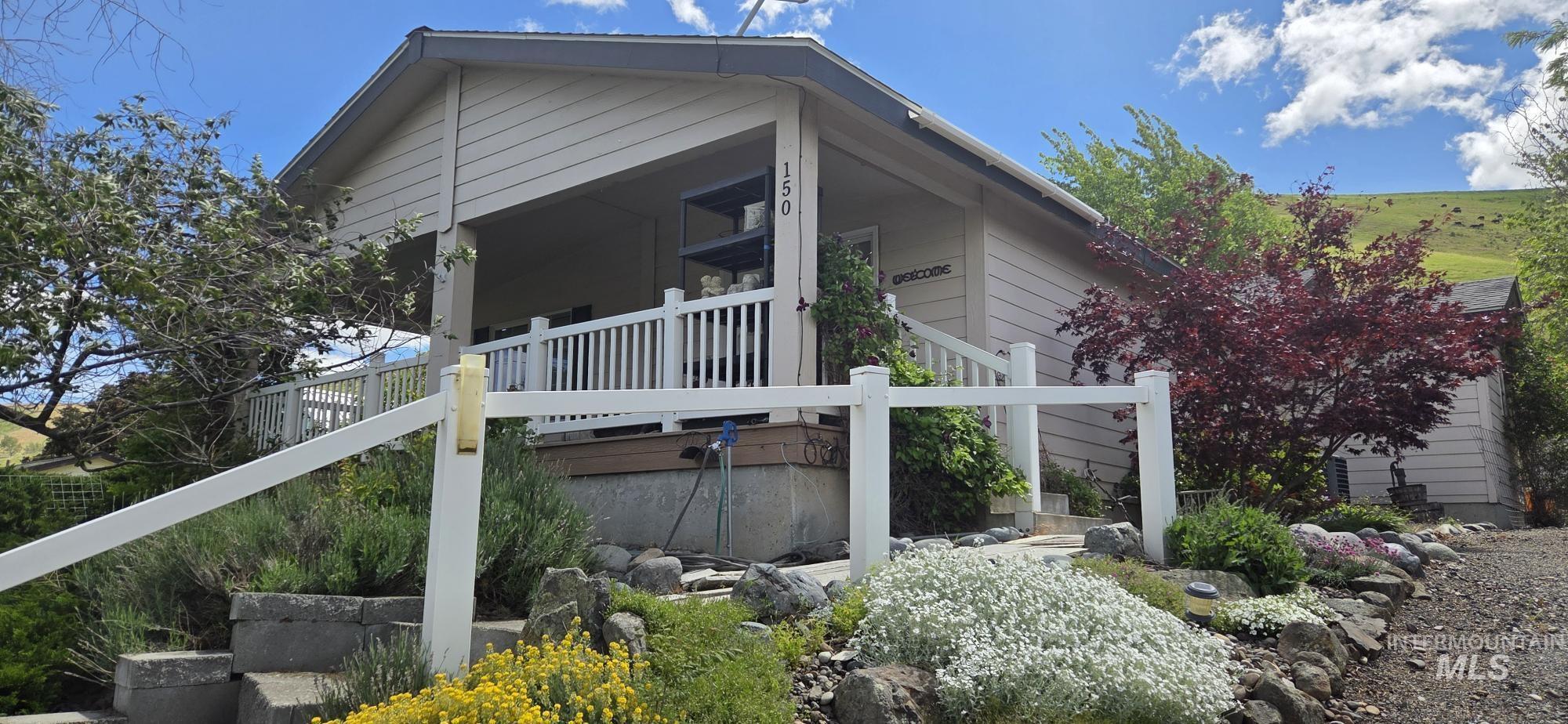 150 Hill Street Property Photo 1