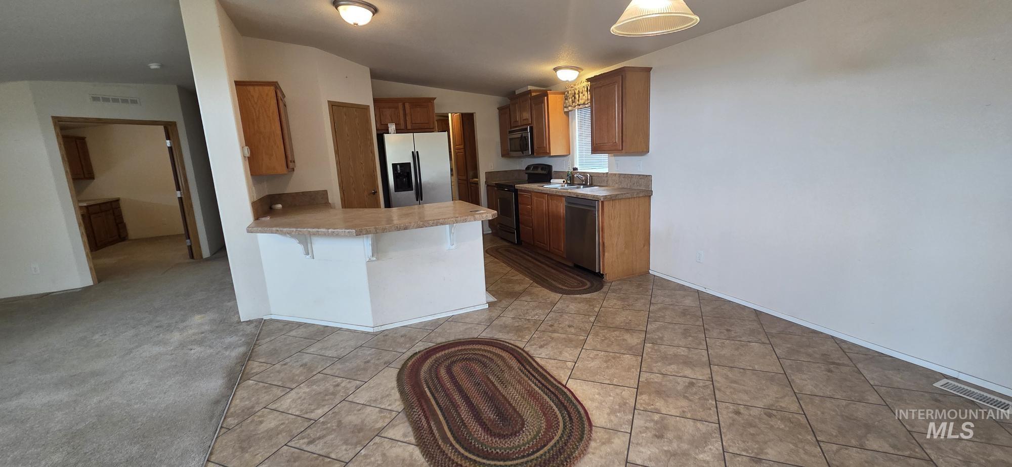 150 Hill Street Property Photo 8