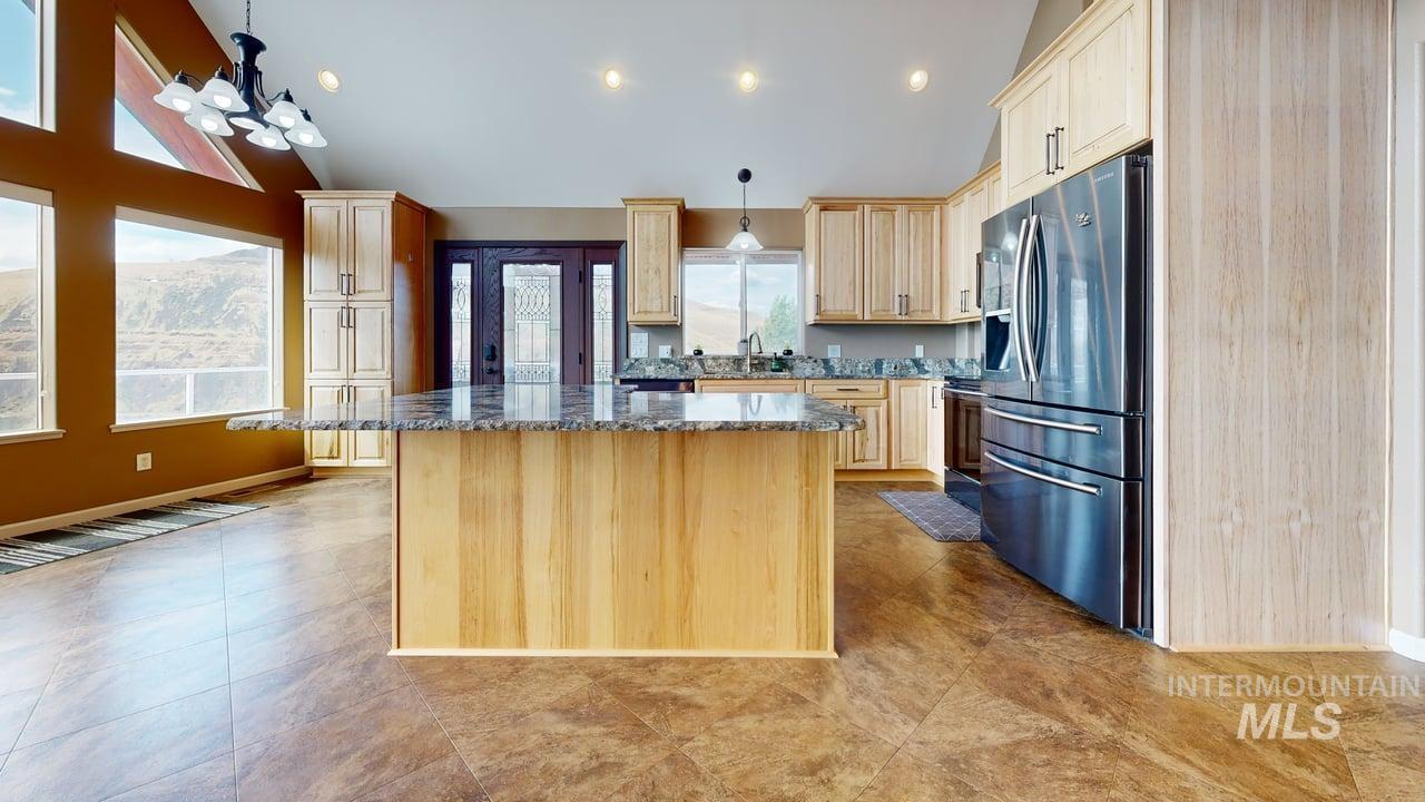 25277 Ridge Lane Property Photo 7