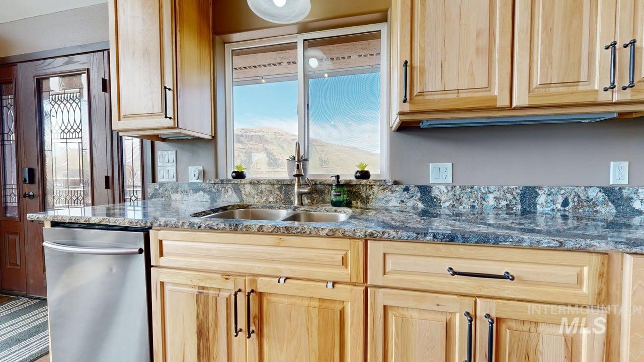 25277 Ridge Lane Property Photo 9