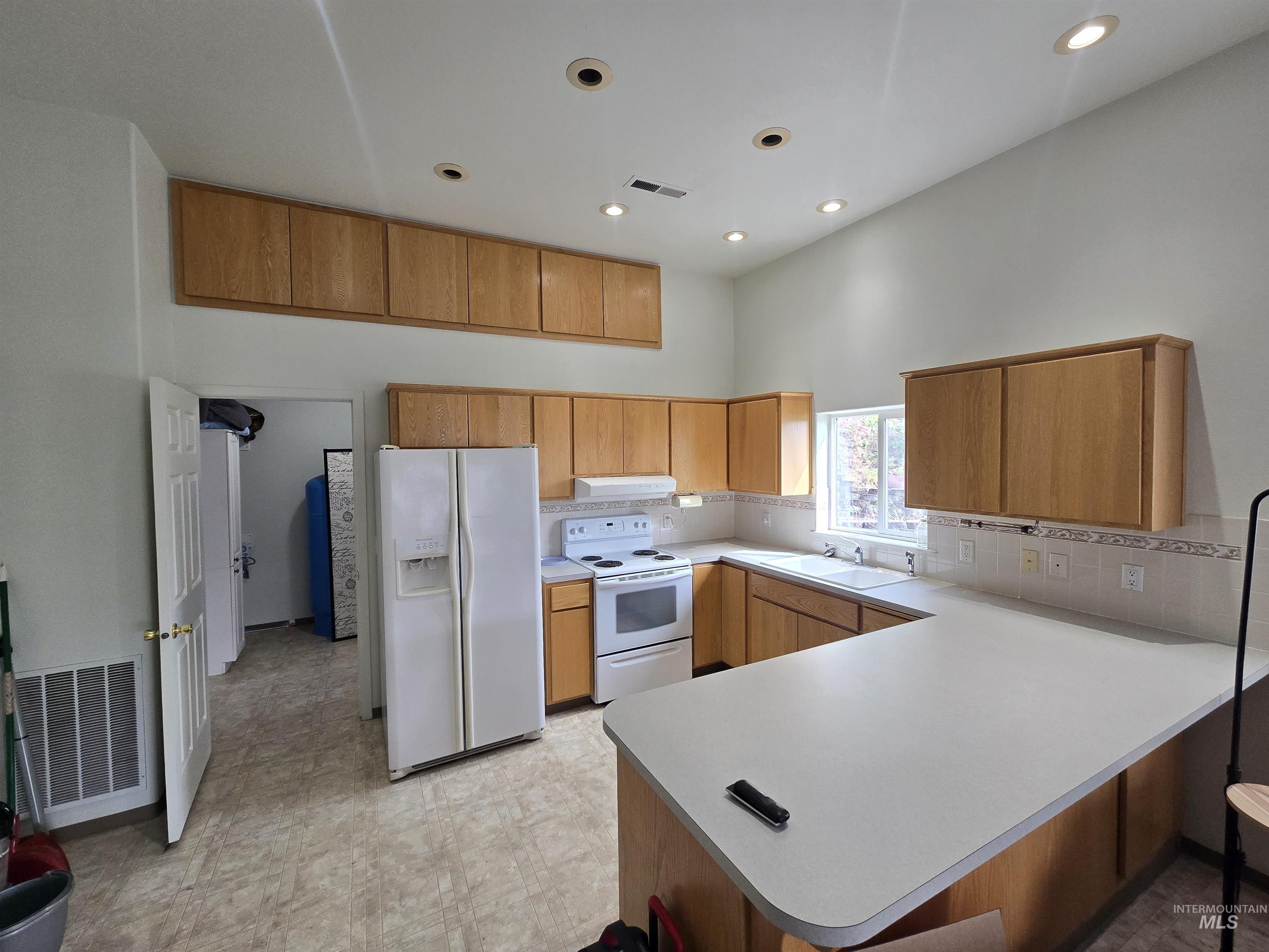 25277 Ridge Lane Property Photo 32