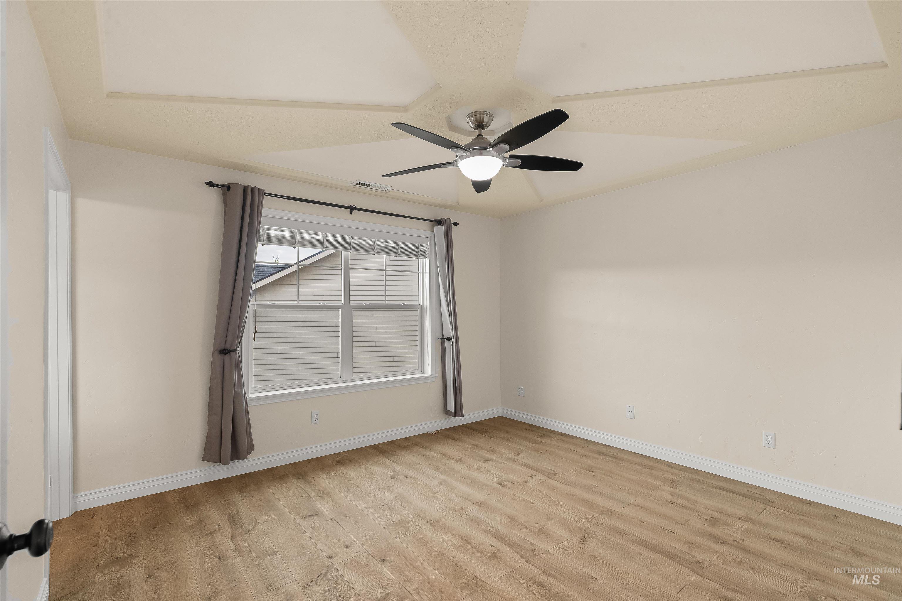 2421 White Ave Property Photo 27