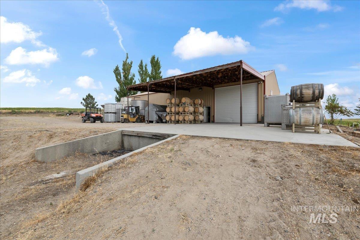 24013 Arena Valley Rd. Property Photo 11