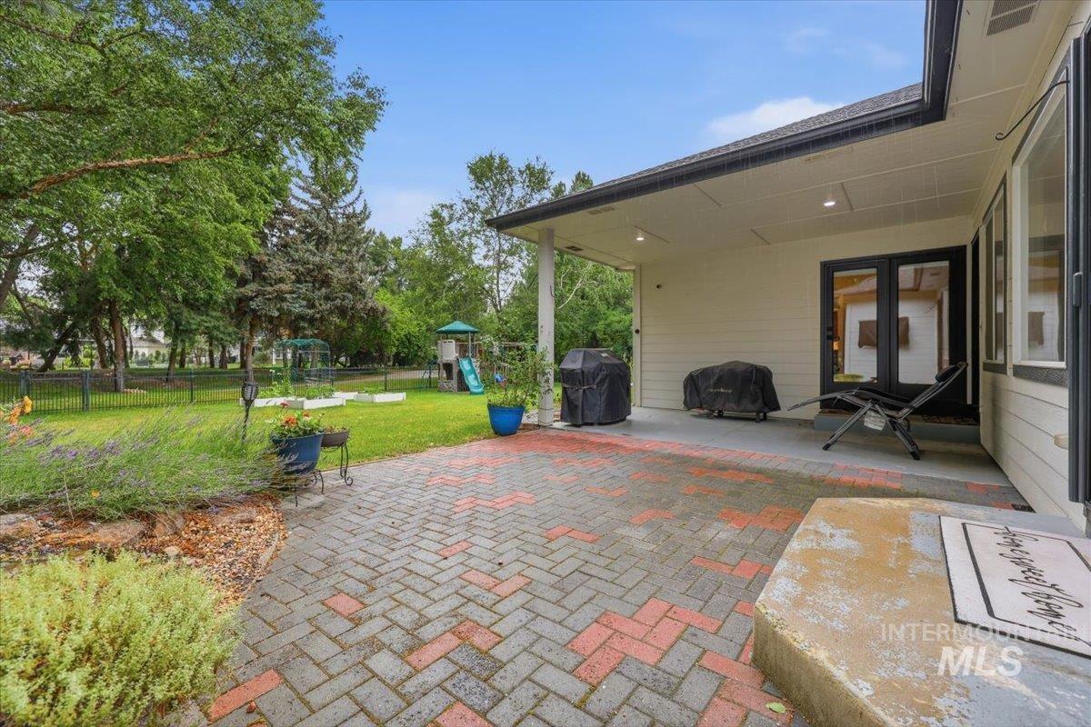 1331 S Watermark Ave. Property Photo 22