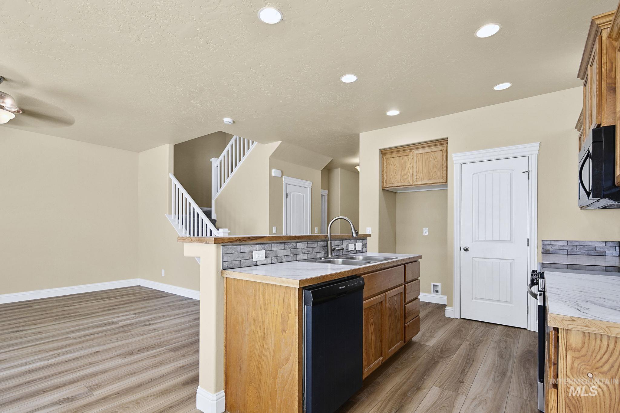 1928 Ridge Way Property Photo 16