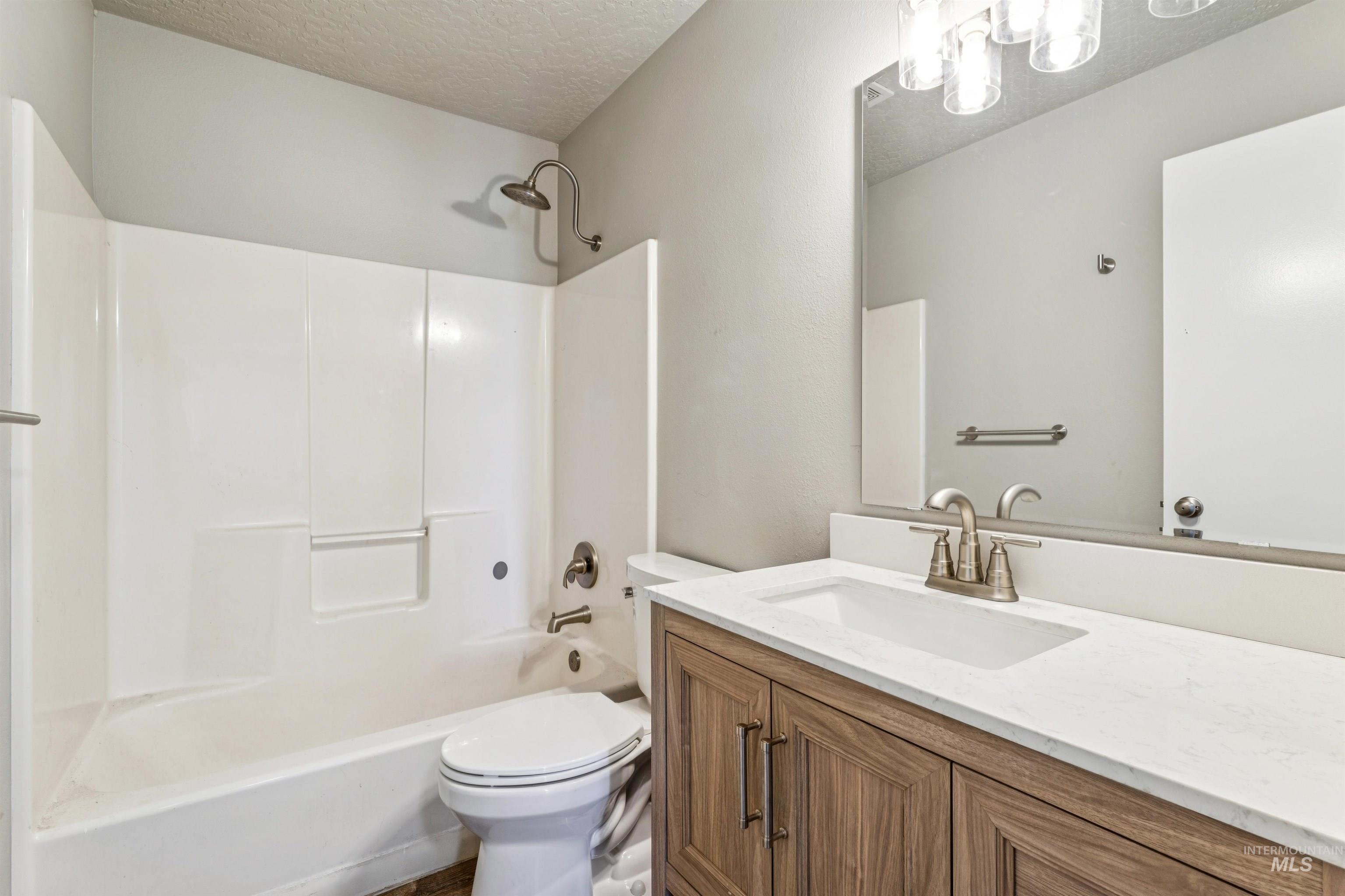 28135 Canal Road Property Photo 33