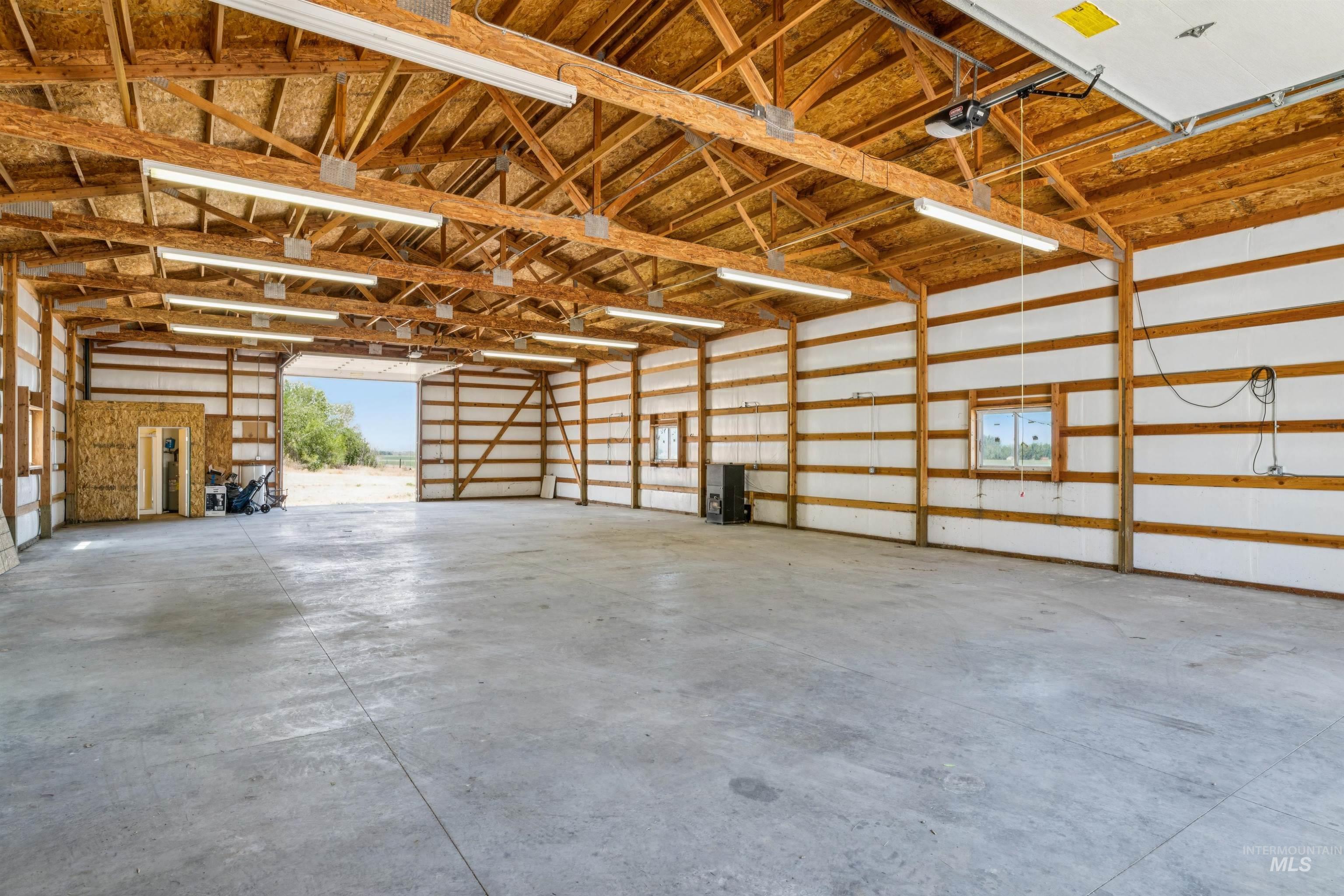 28135 Canal Road Property Photo 39