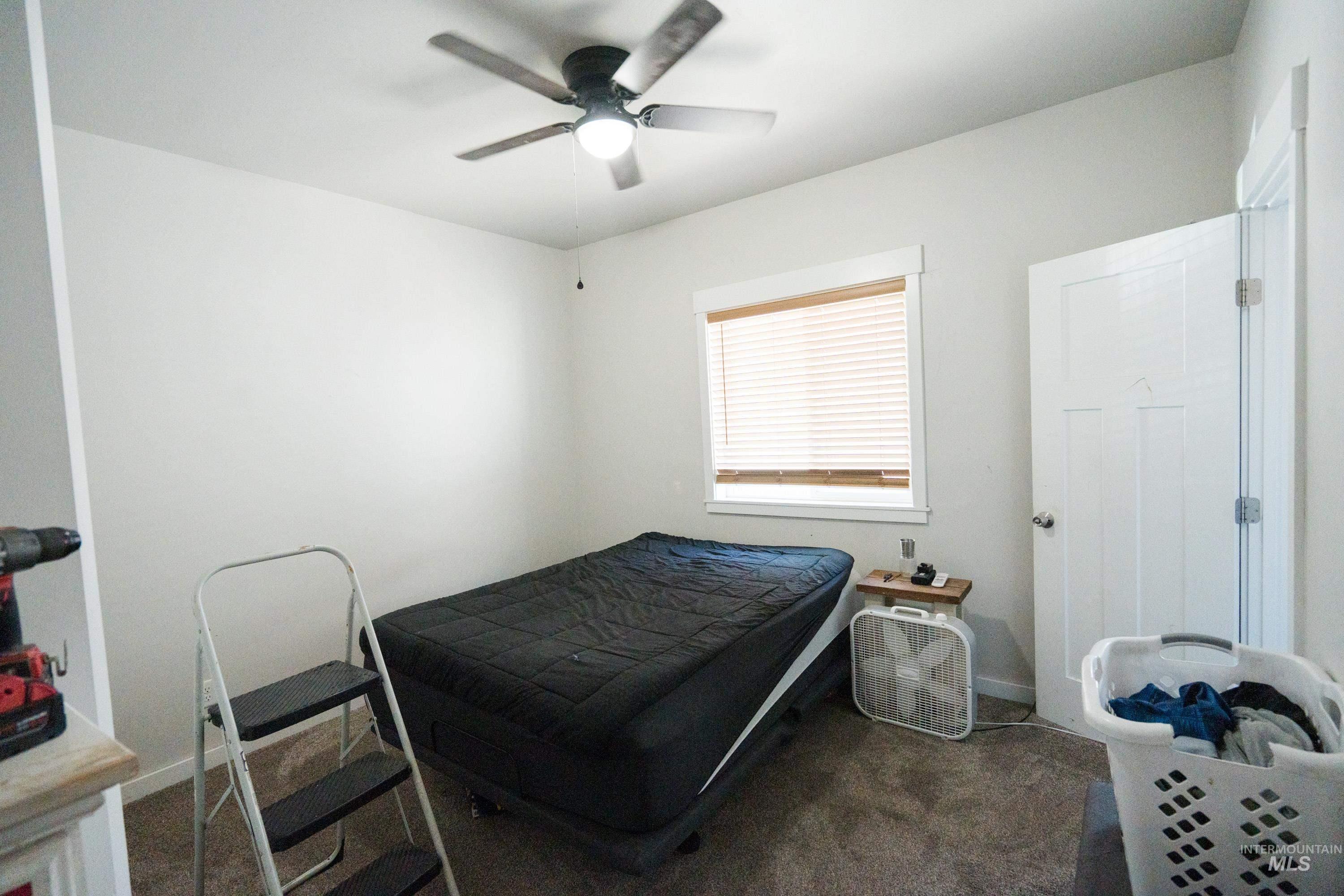 1543 Oakley Ave Property Photo 8
