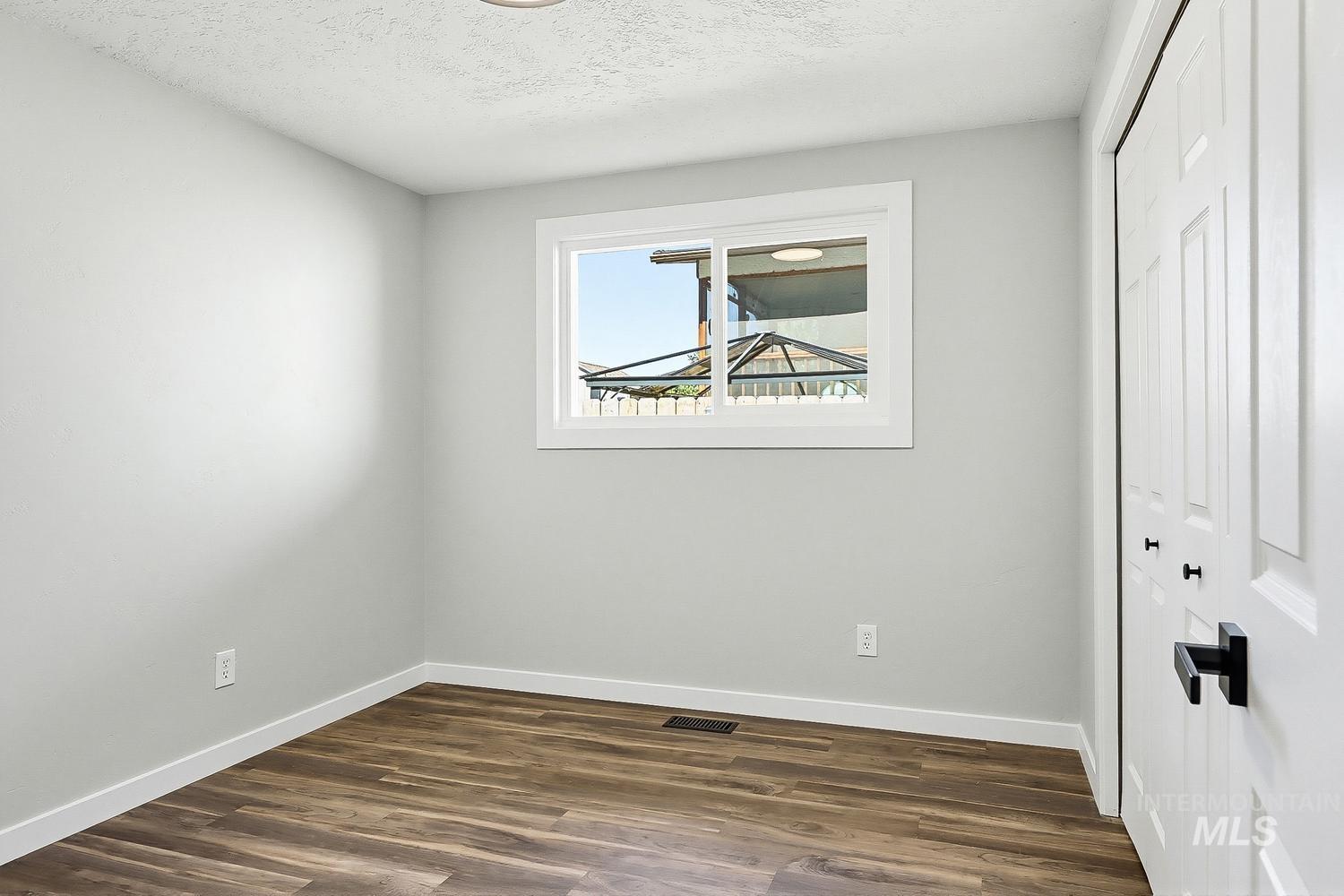8505 W Canterbury Dr Property Photo 18