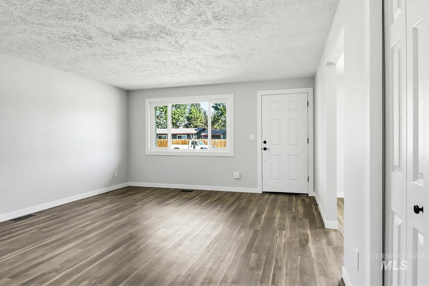 8505 W Canterbury Dr Property Photo 29