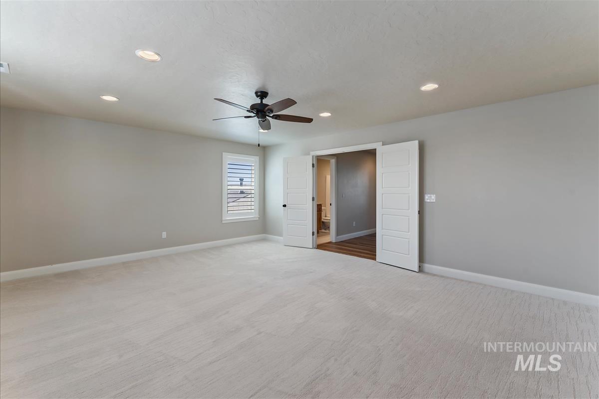 2065 N Sombrero Ave Property Photo 20