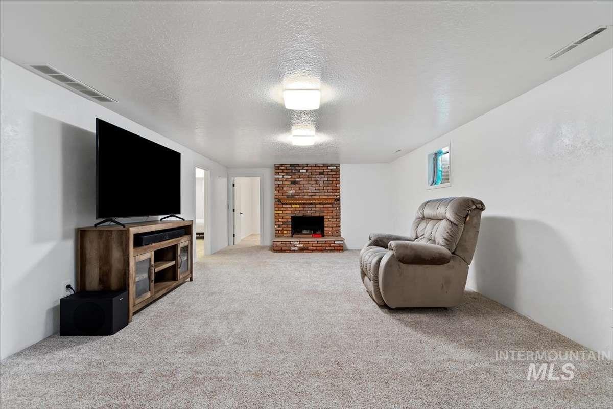 3433 N Manchester St Property Photo 26
