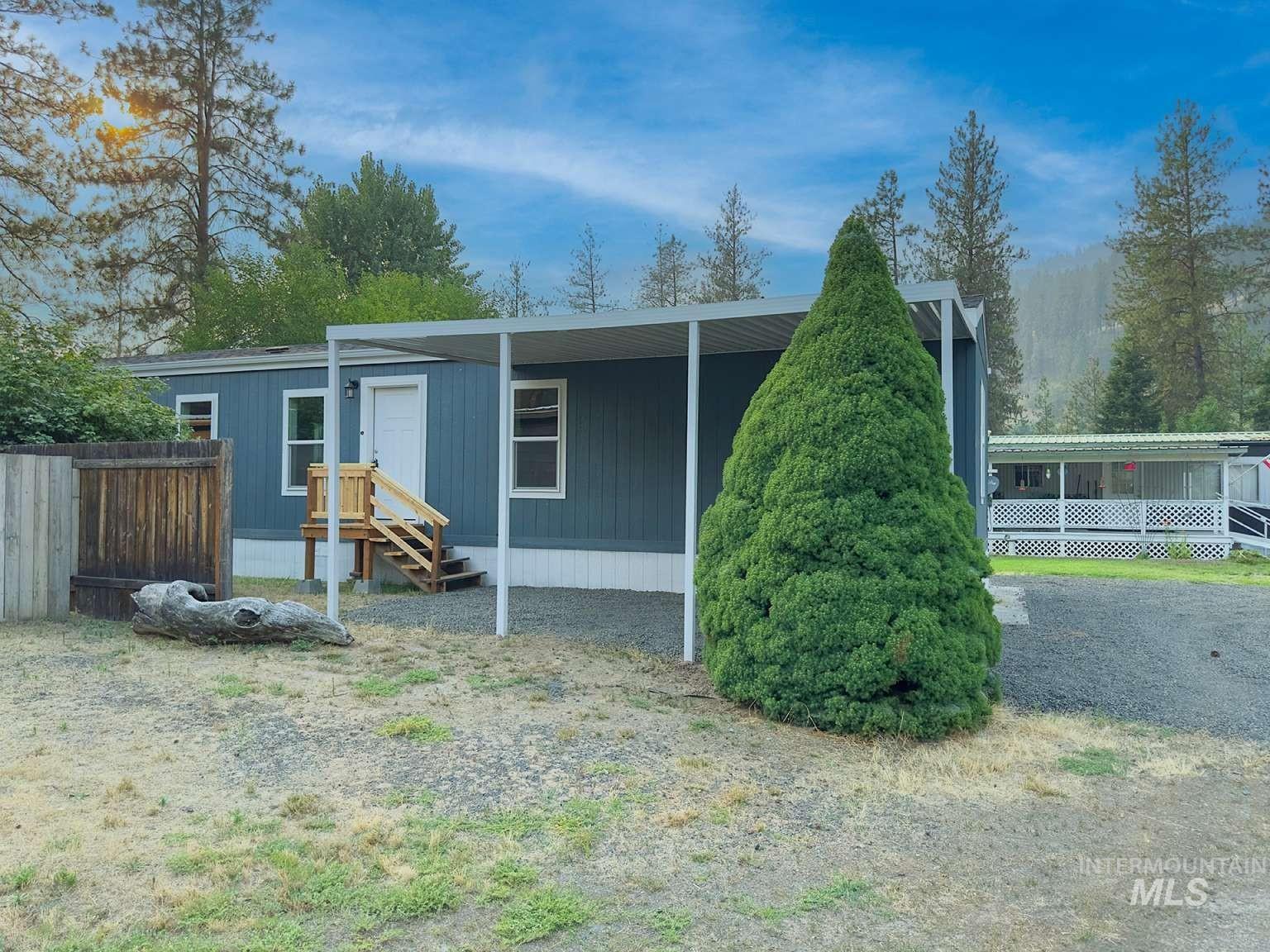 7 Bass Ln Property Photo 2
