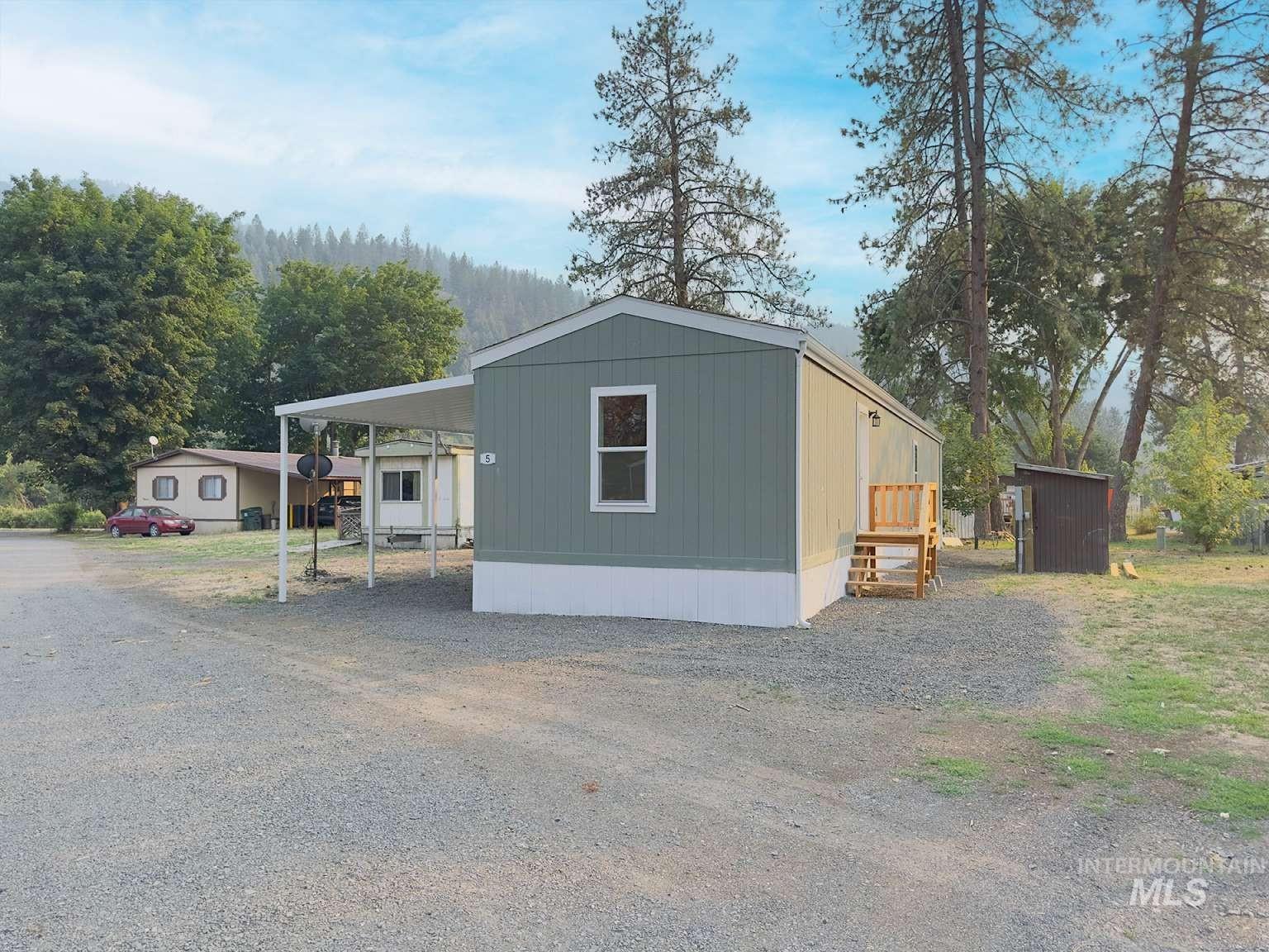 5 Kokanee Ln Property Photo 1