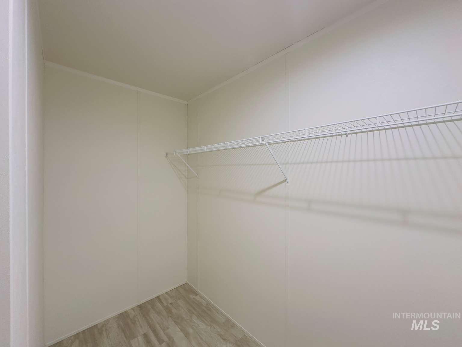 5 Kokanee Ln Property Photo 8