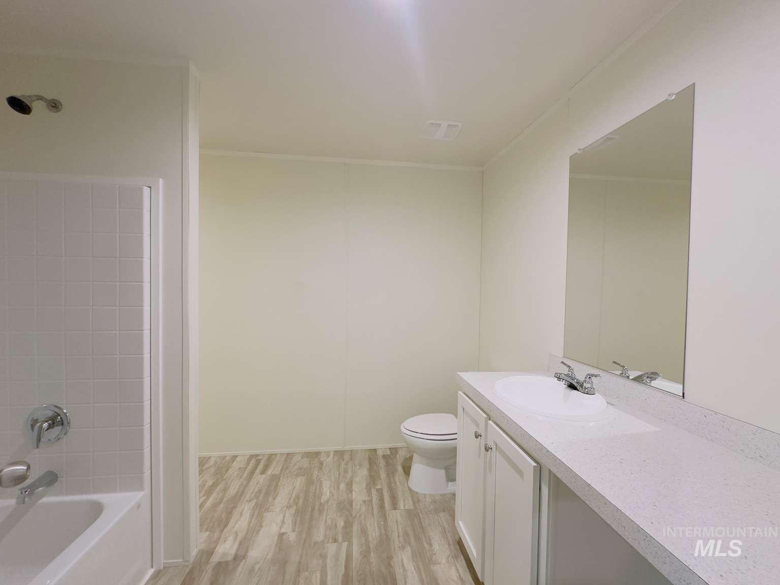 5 Kokanee Ln Property Photo 10