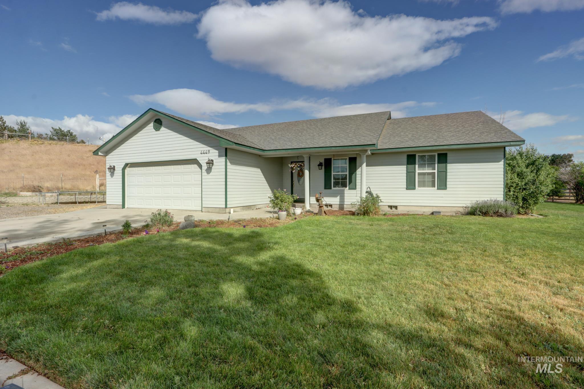 4449 Riata Cir Property Photo 2