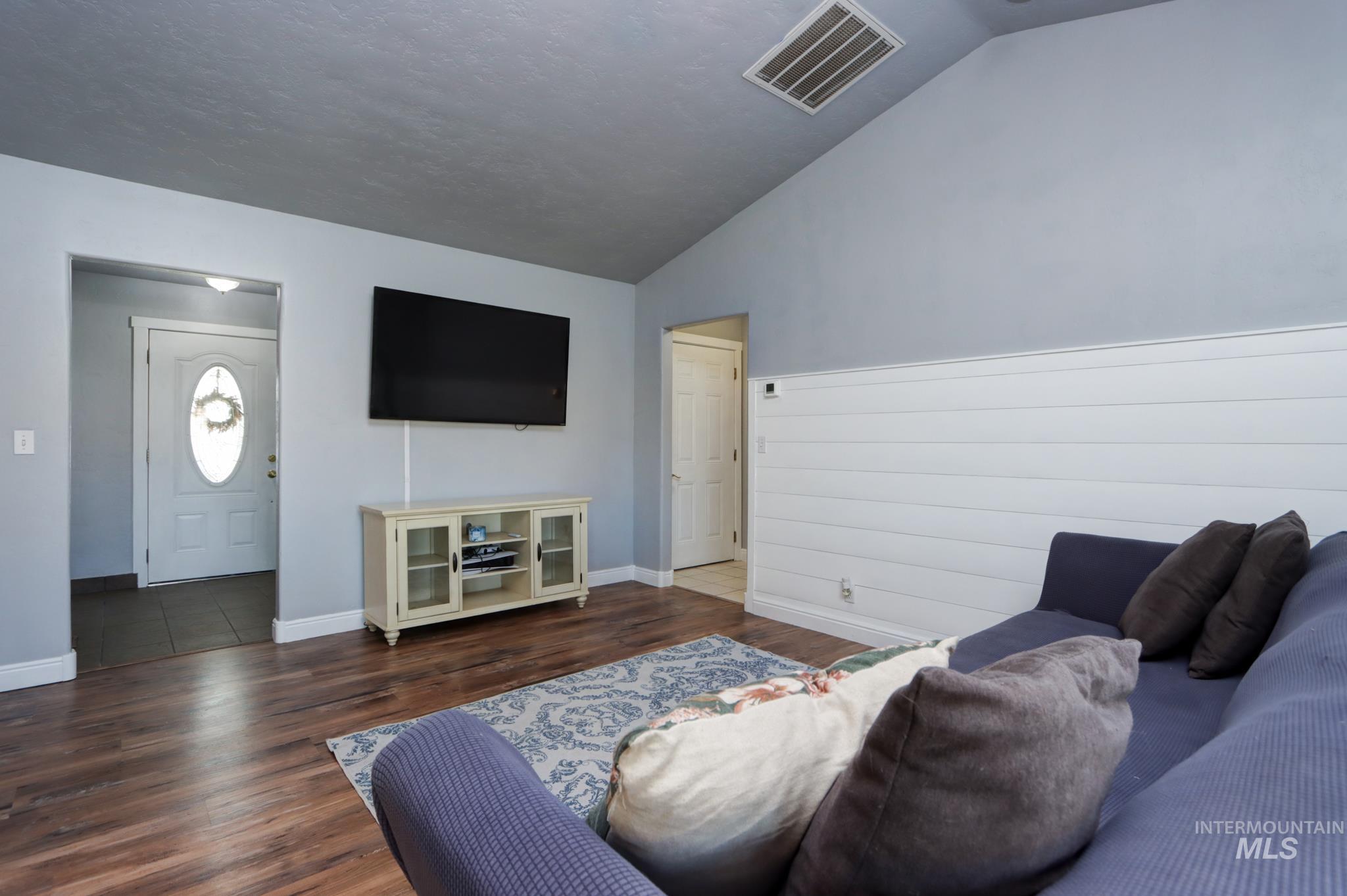 4449 Riata Cir Property Photo 4