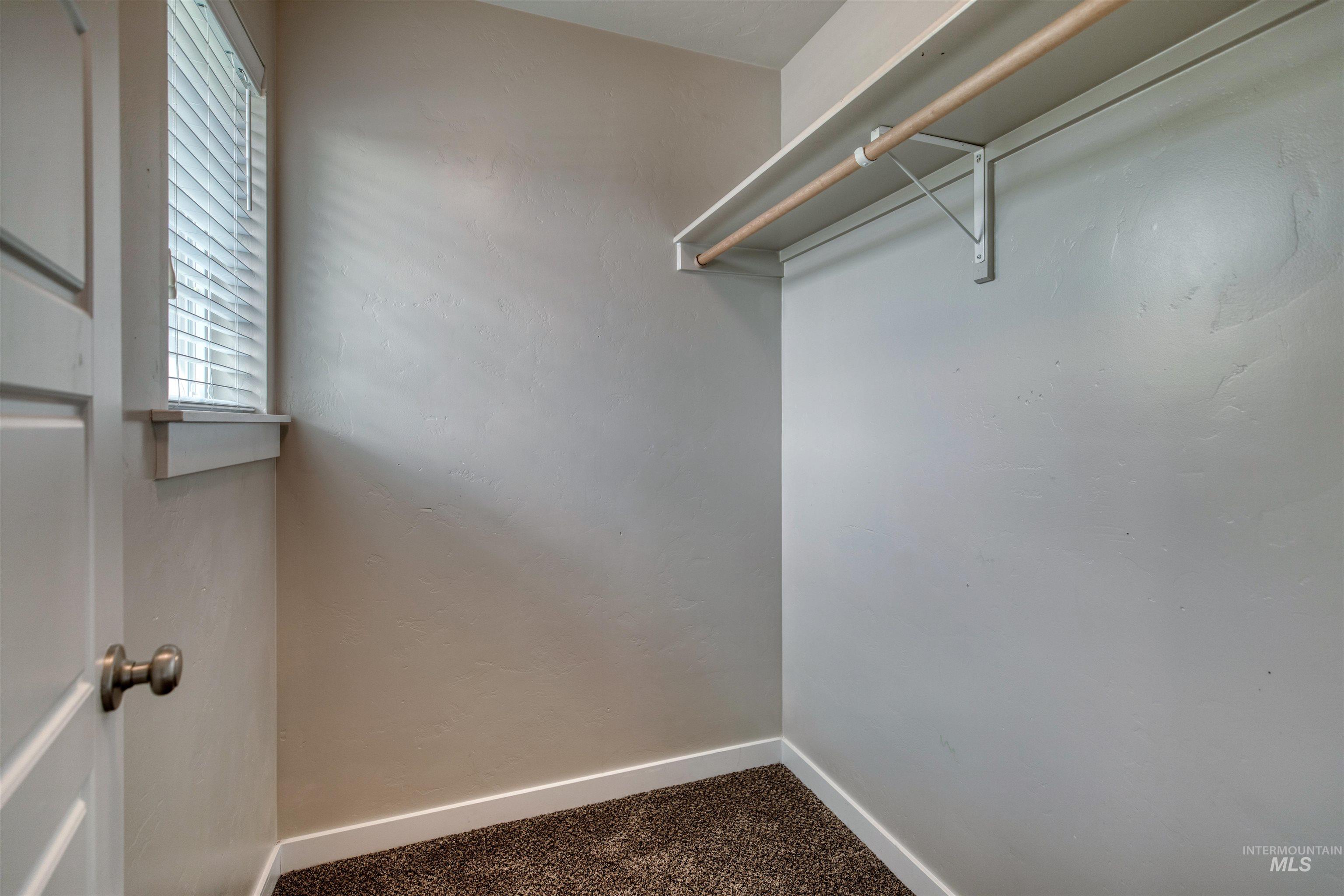 2416 S Sumpter Way Property Photo 25
