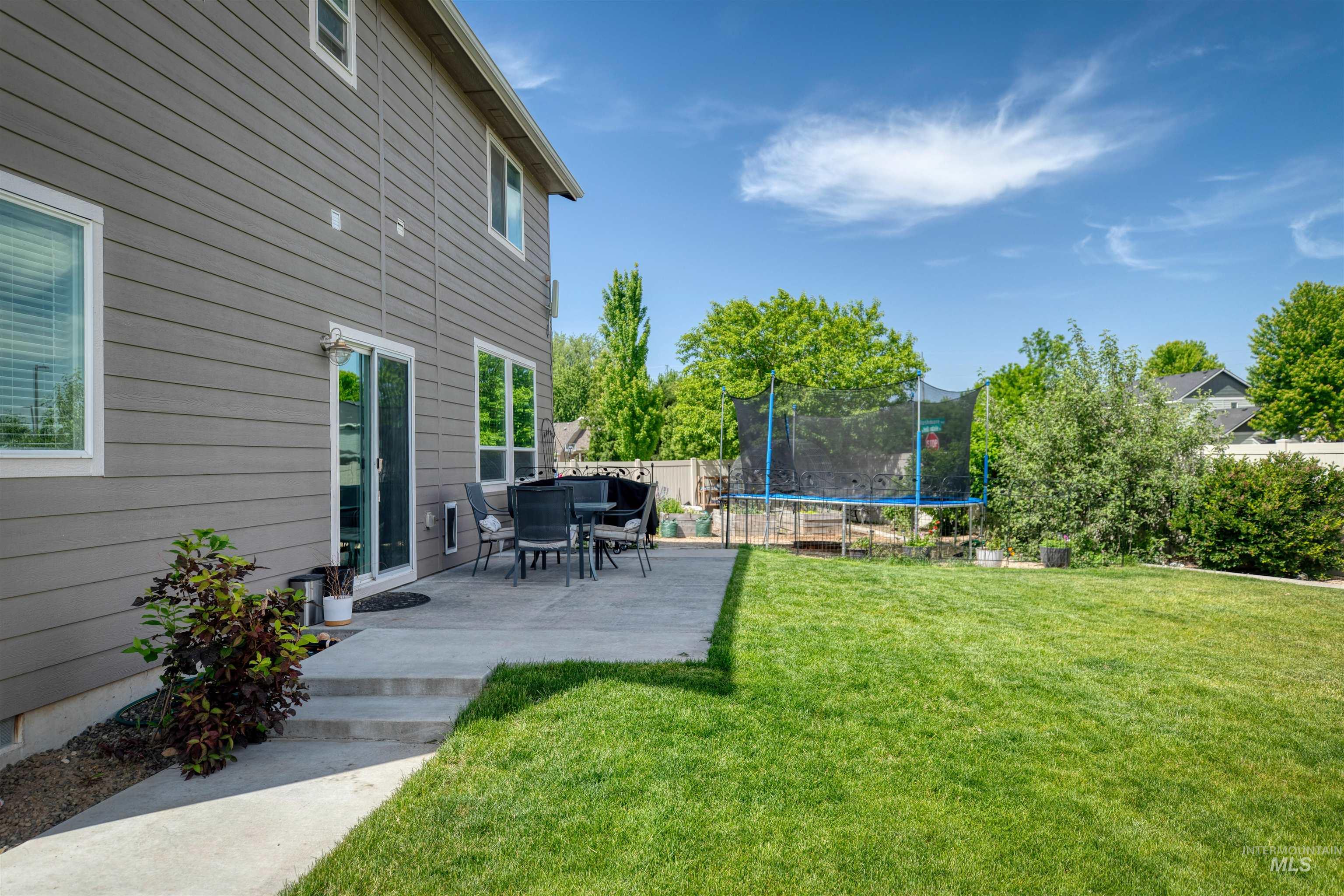 2416 S Sumpter Way Property Photo 32