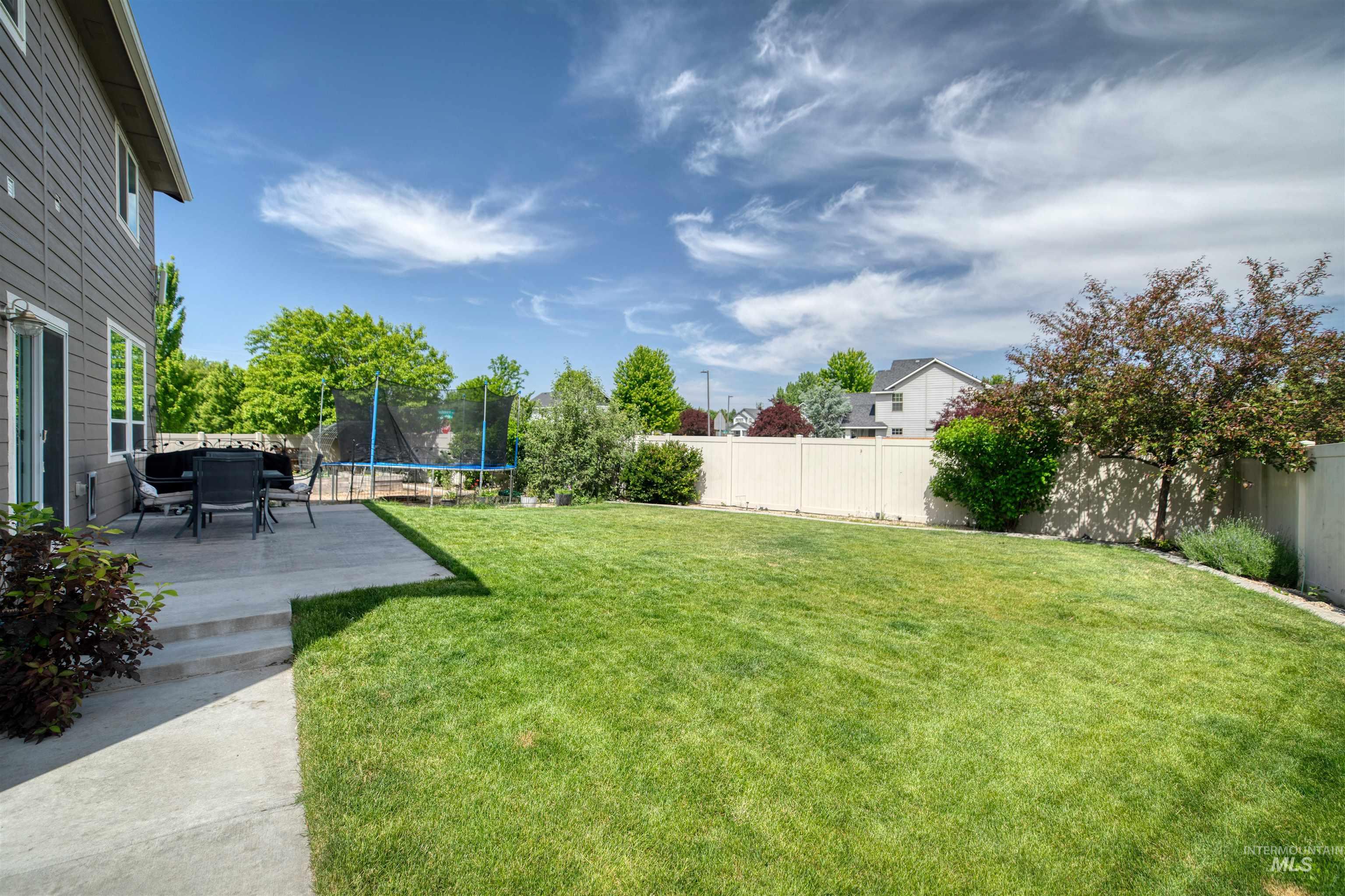 2416 S Sumpter Way Property Photo 33