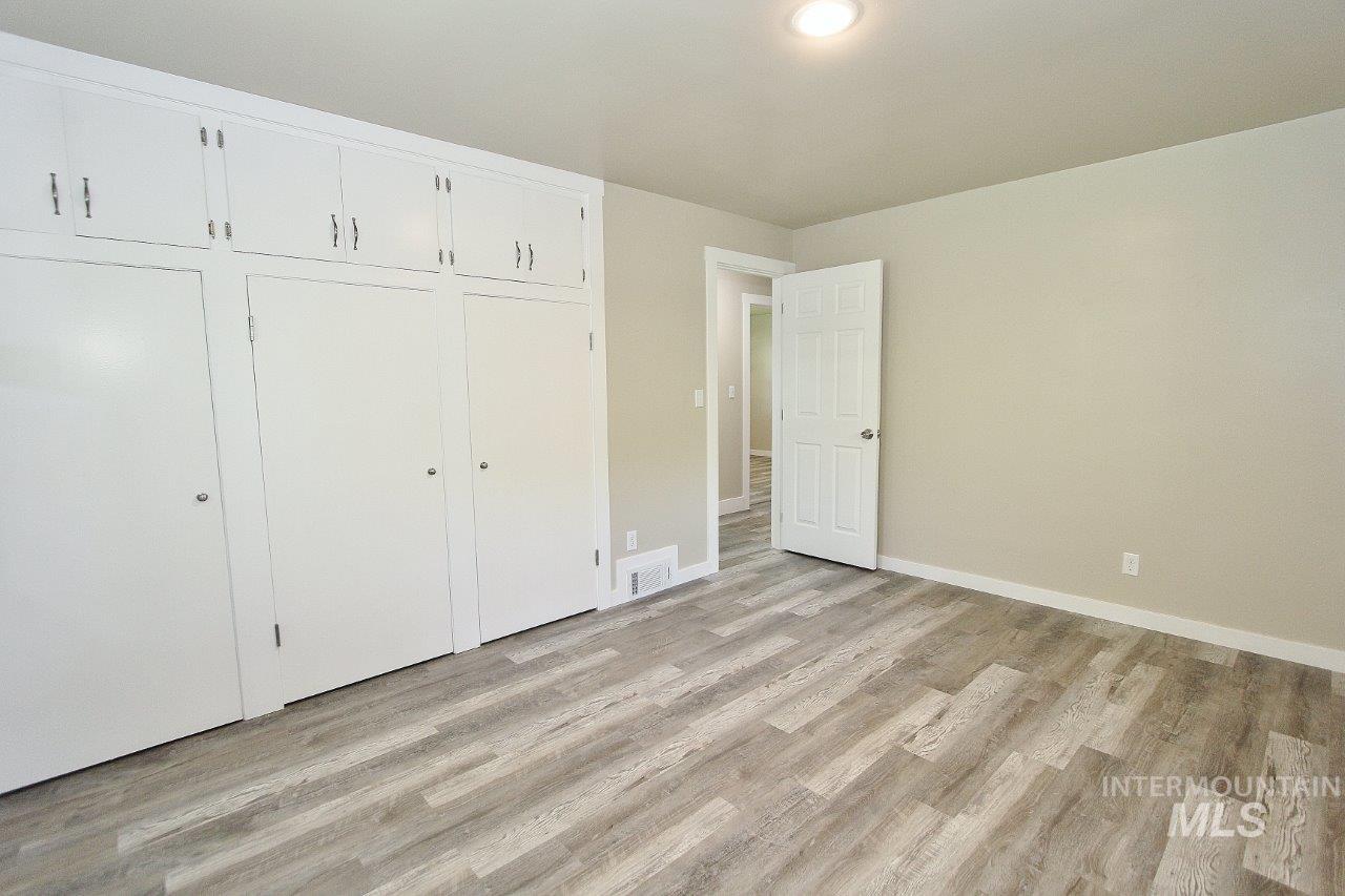 520 E Logan Property Photo 20