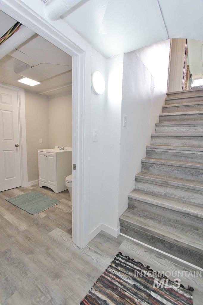 520 E Logan Property Photo 28