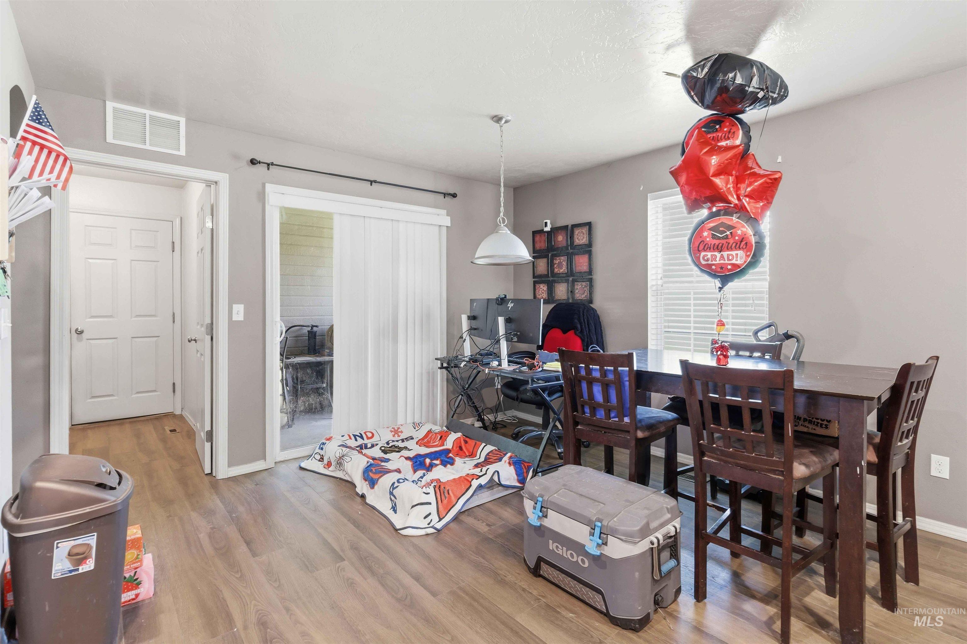 5506 S Pepperview Way Property Photo 10