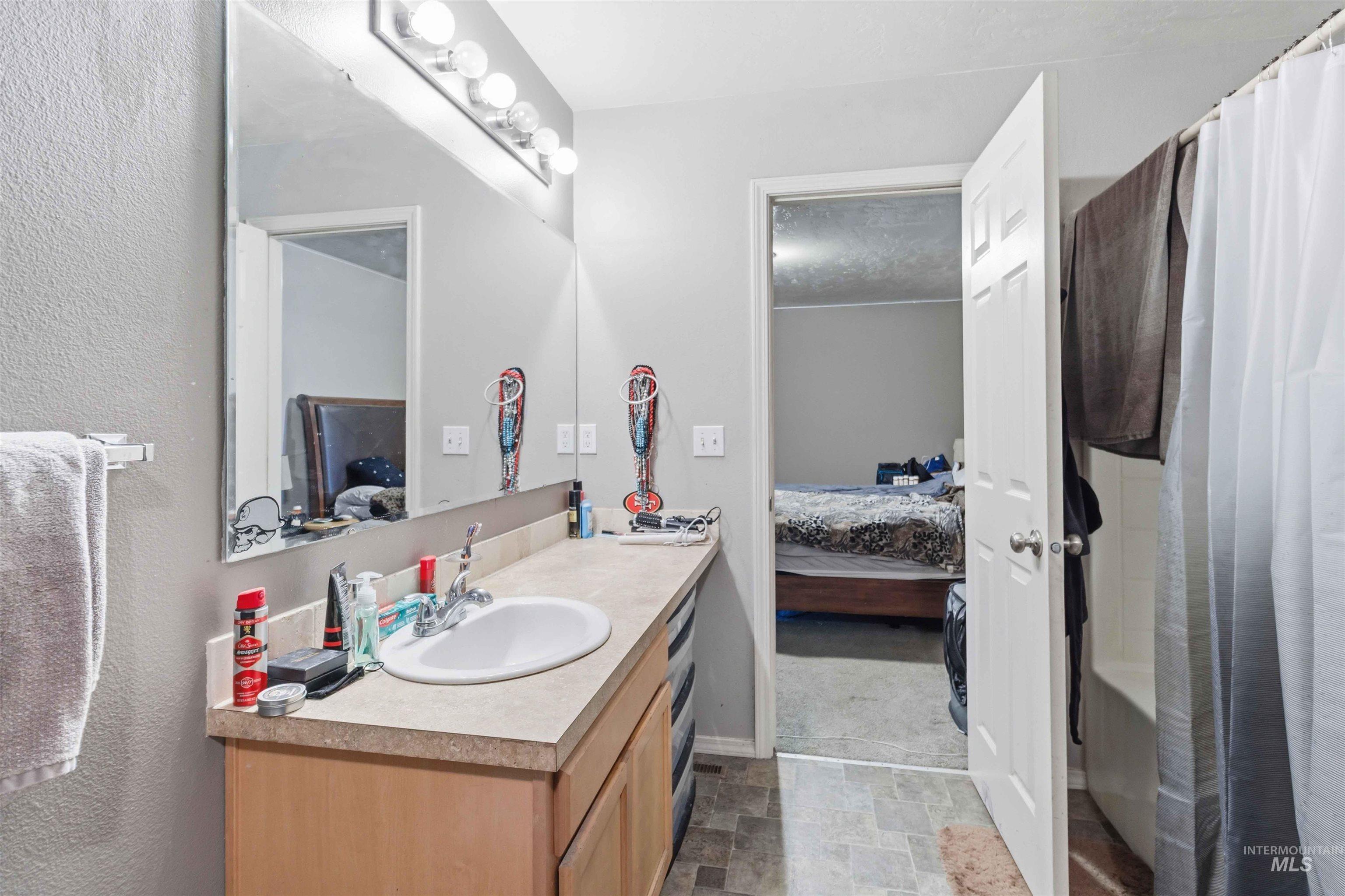 5506 S Pepperview Way Property Photo 18