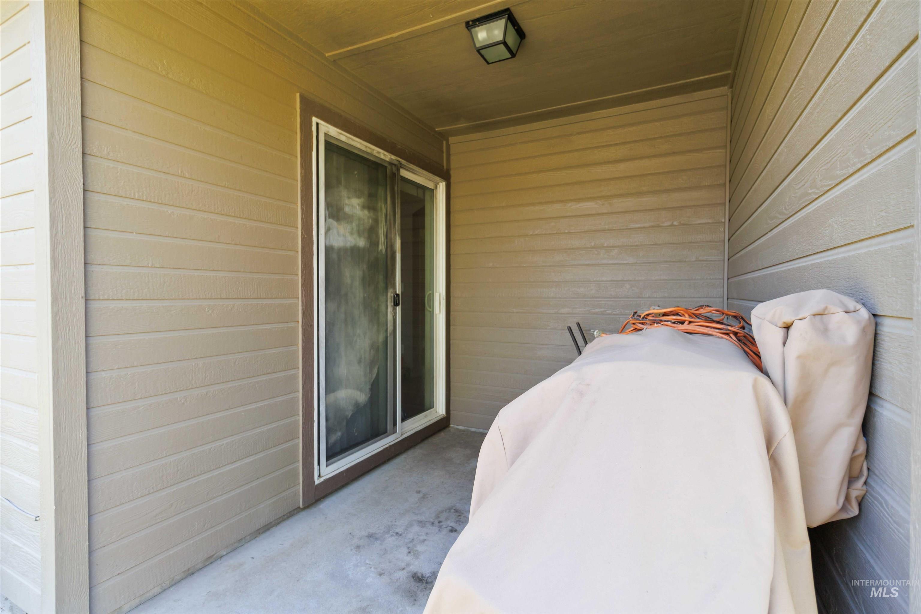 5506 S Pepperview Way Property Photo 25