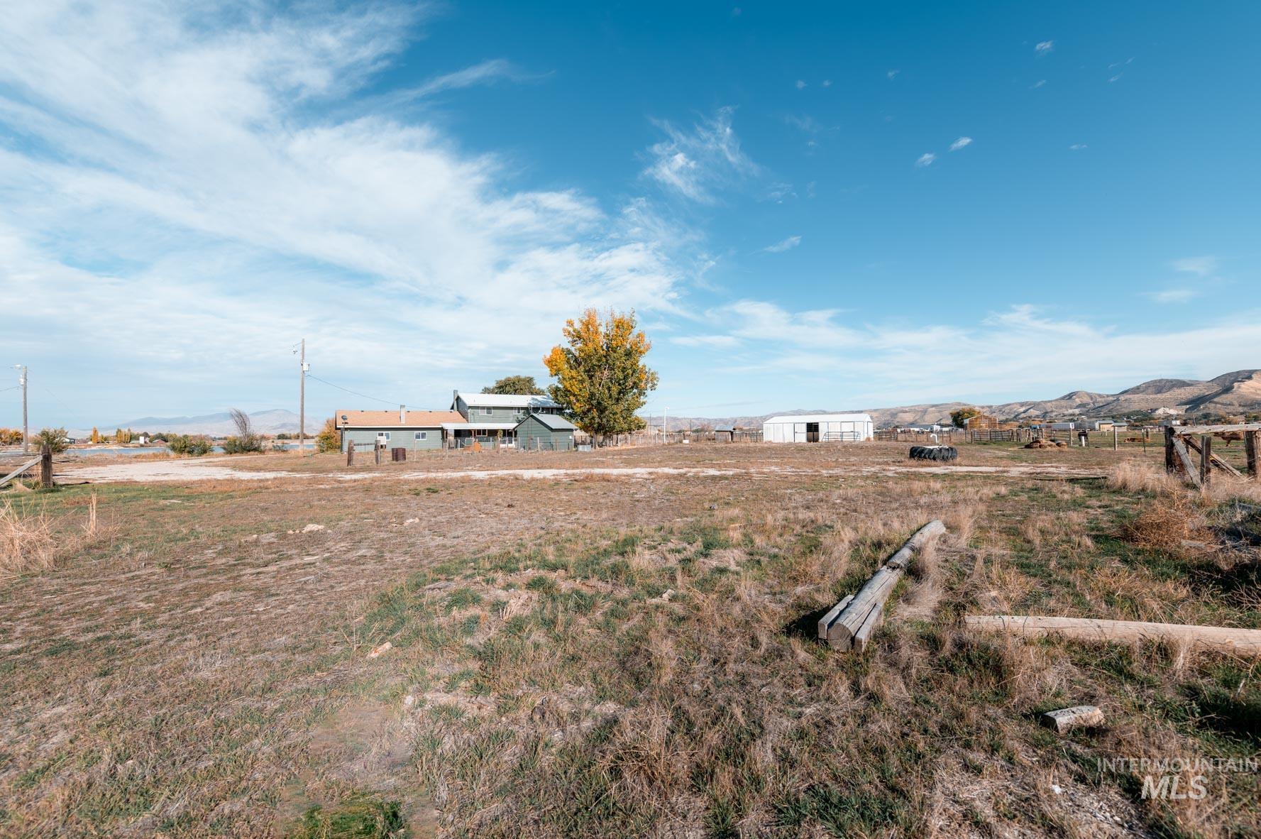 1823 W Sales Yard Rd Property Photo 36