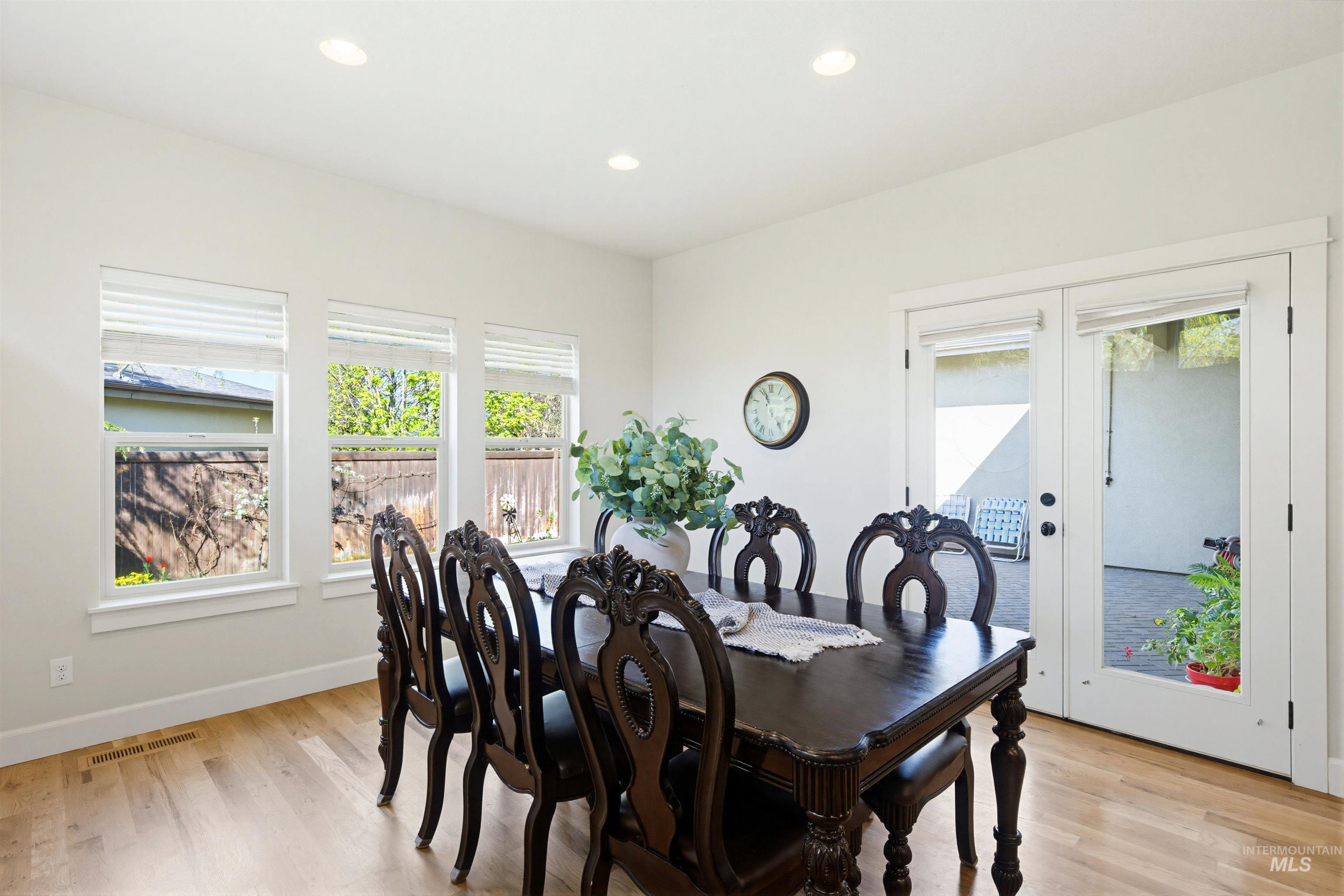 5563 N Mitchum Property Photo 32