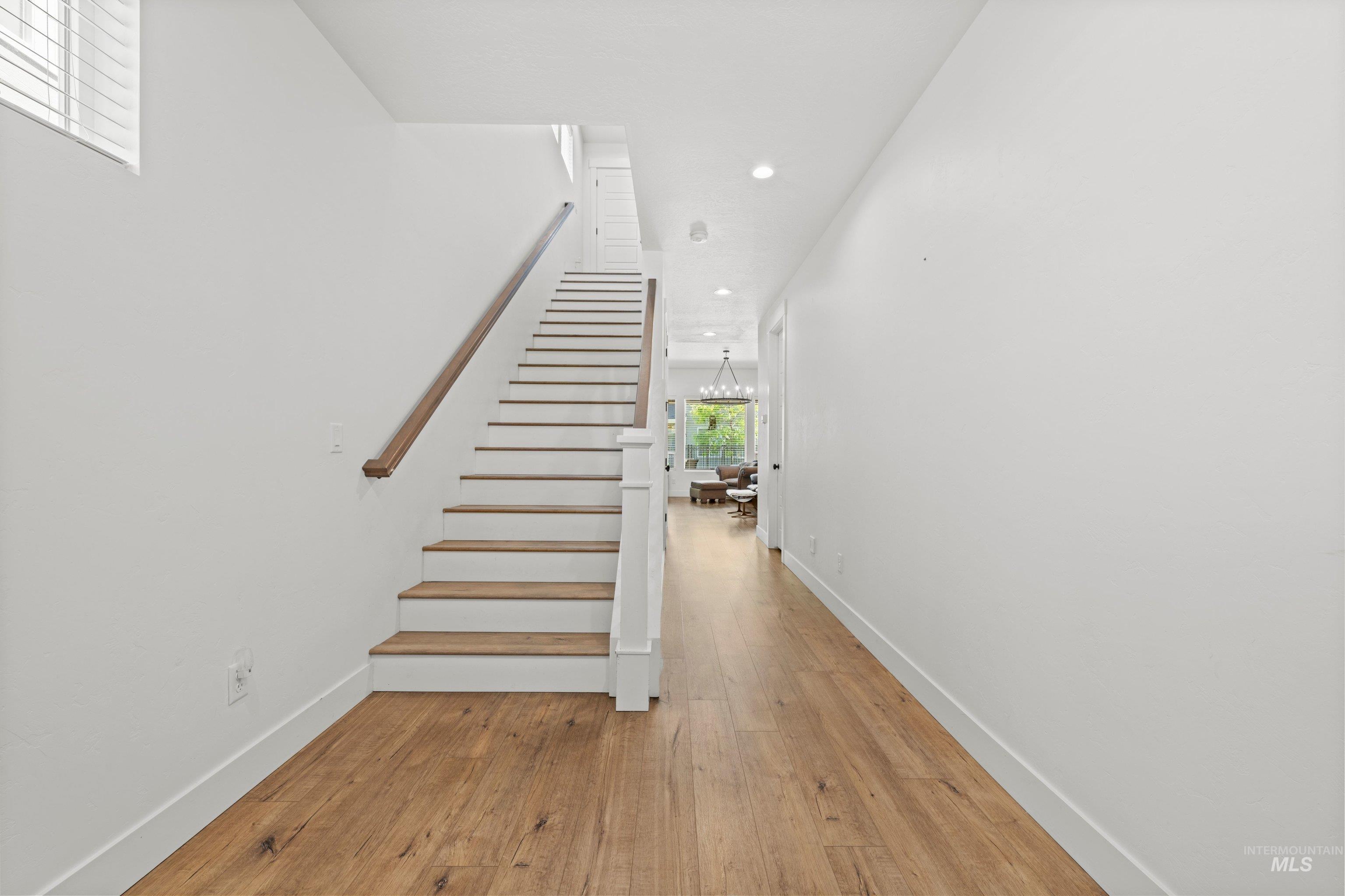 3455 E Collingwood Property Photo 10