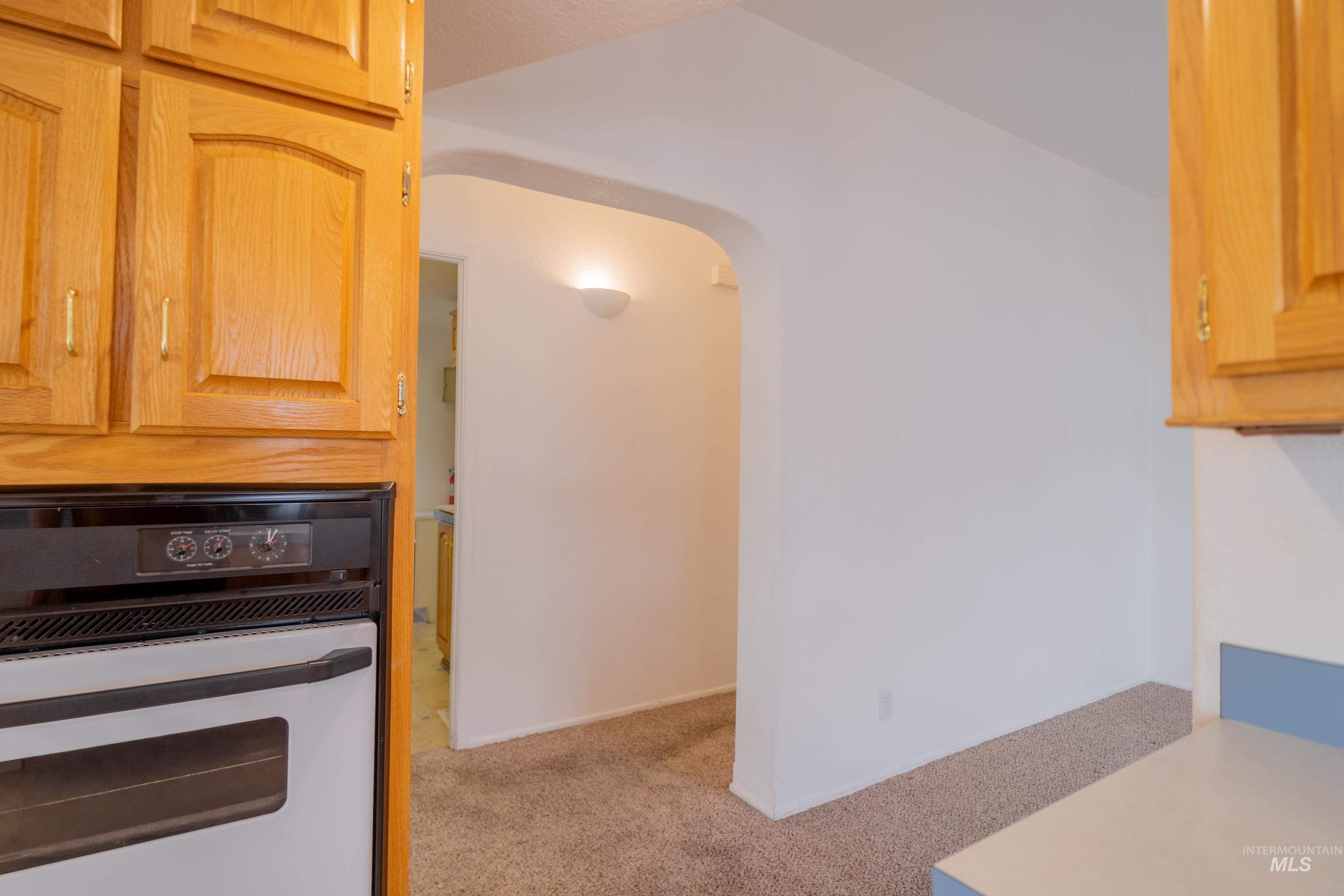 2115 6th Ave. Property Photo 11